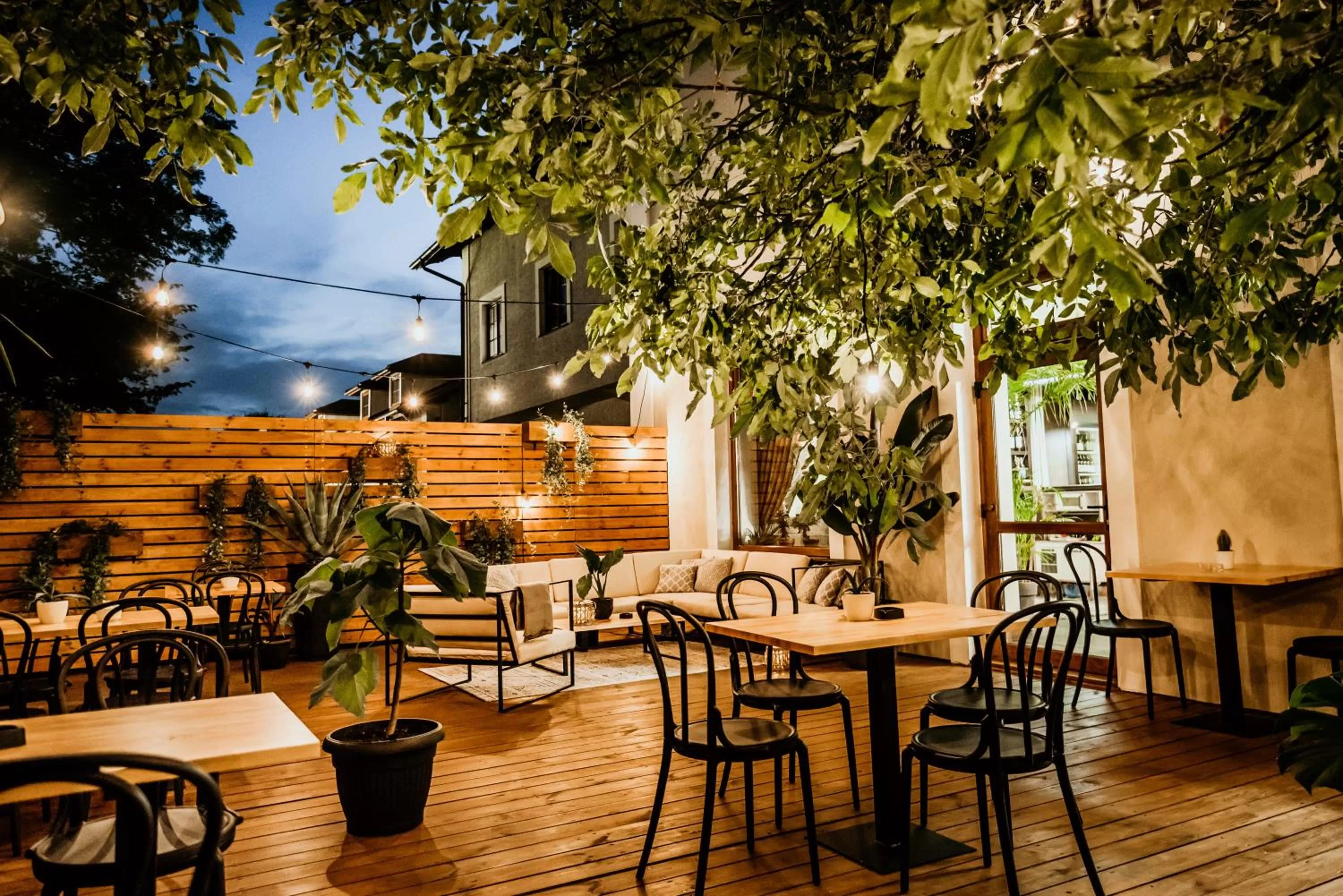 Balcony/Terrace, Restaurant/Places to Eat in Dworek