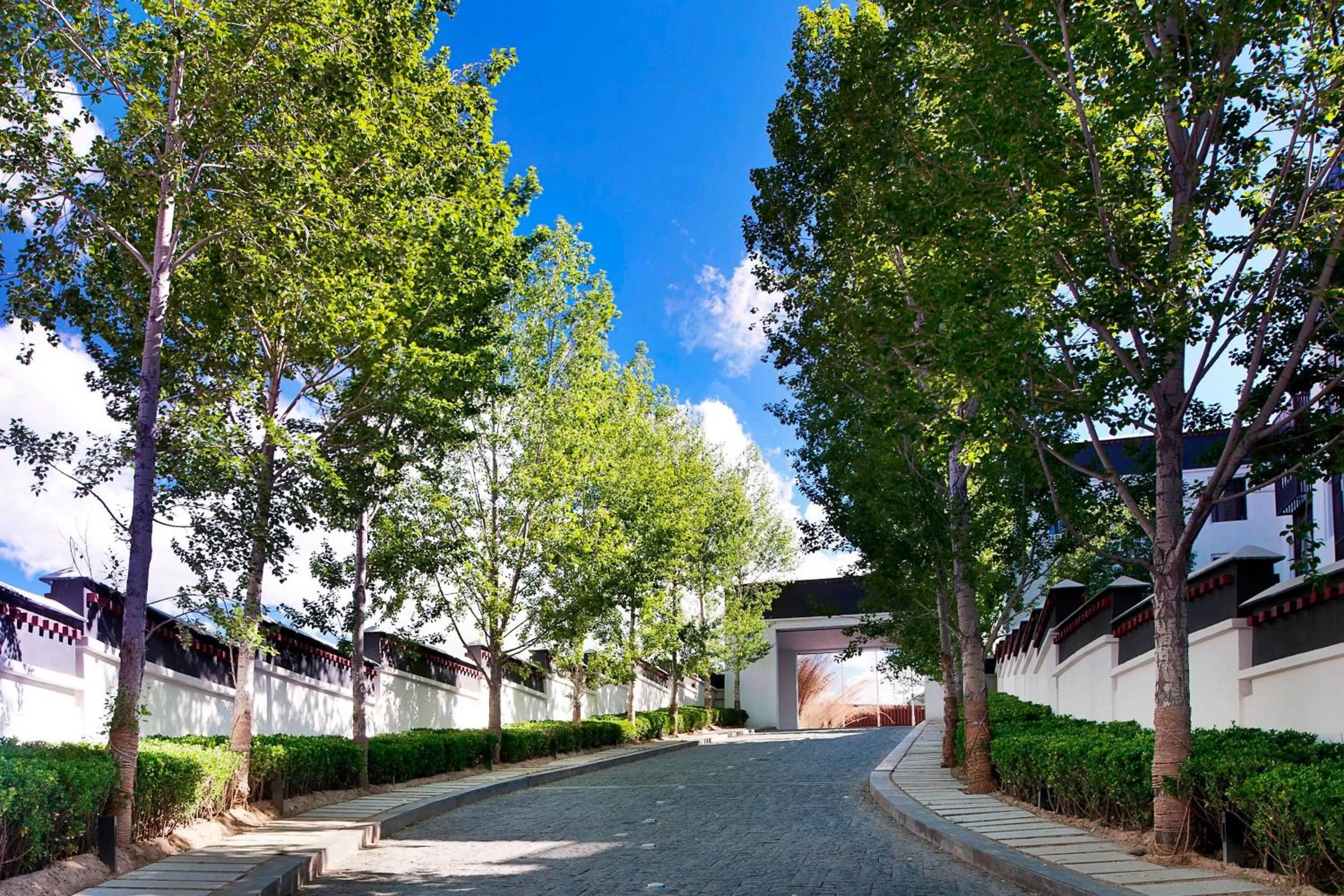 Property building in The St. Regis Lhasa Resort