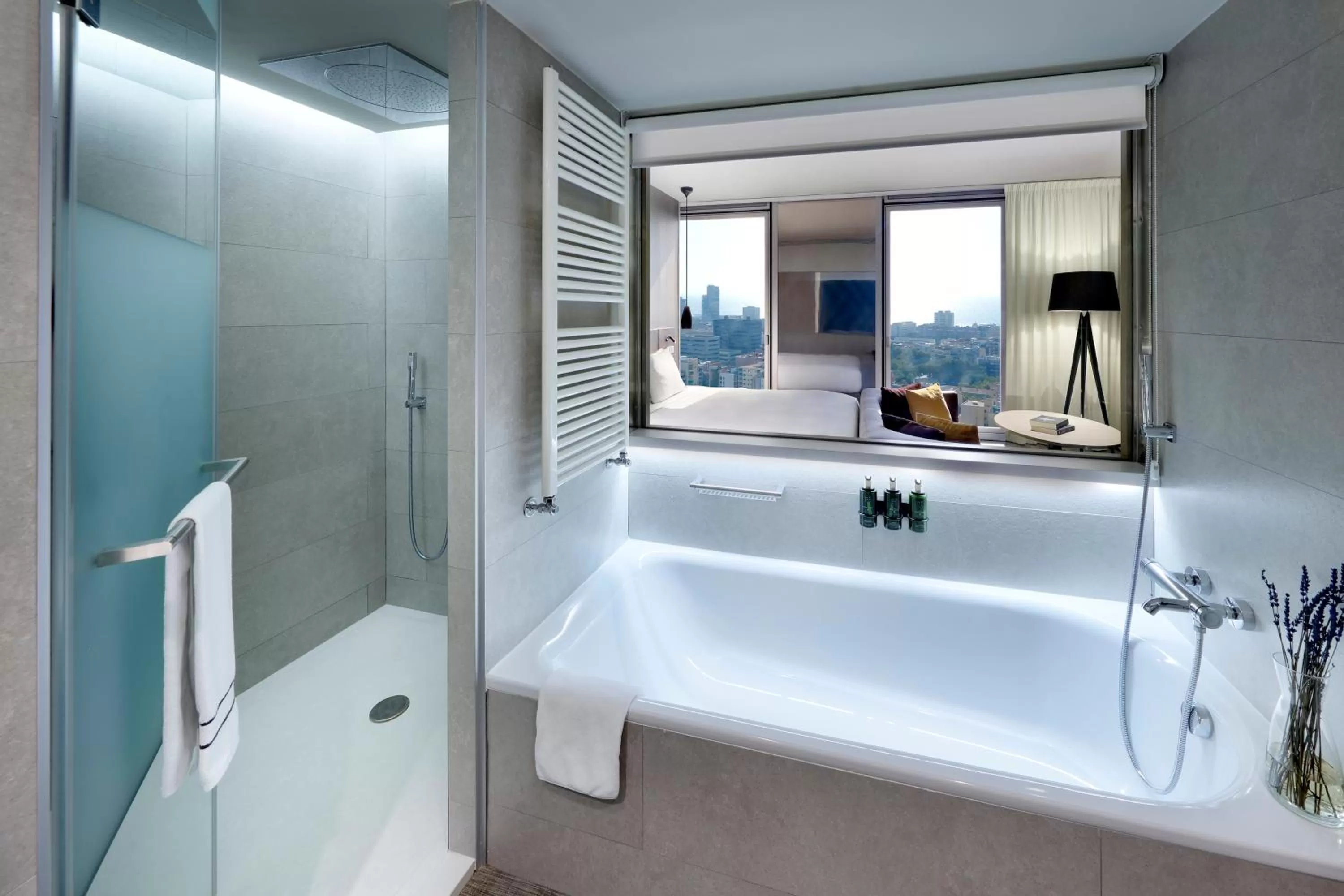 Shower in Melia Barcelona Sky 4* Sup