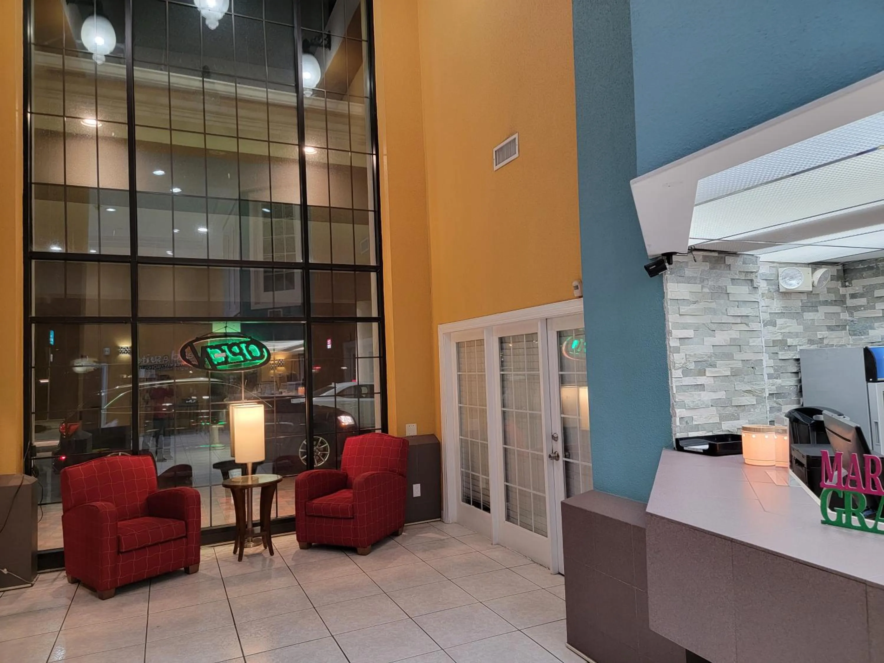 Lobby or reception in Extend-a-Suites - Extended Stay, I-40 Amarillo West