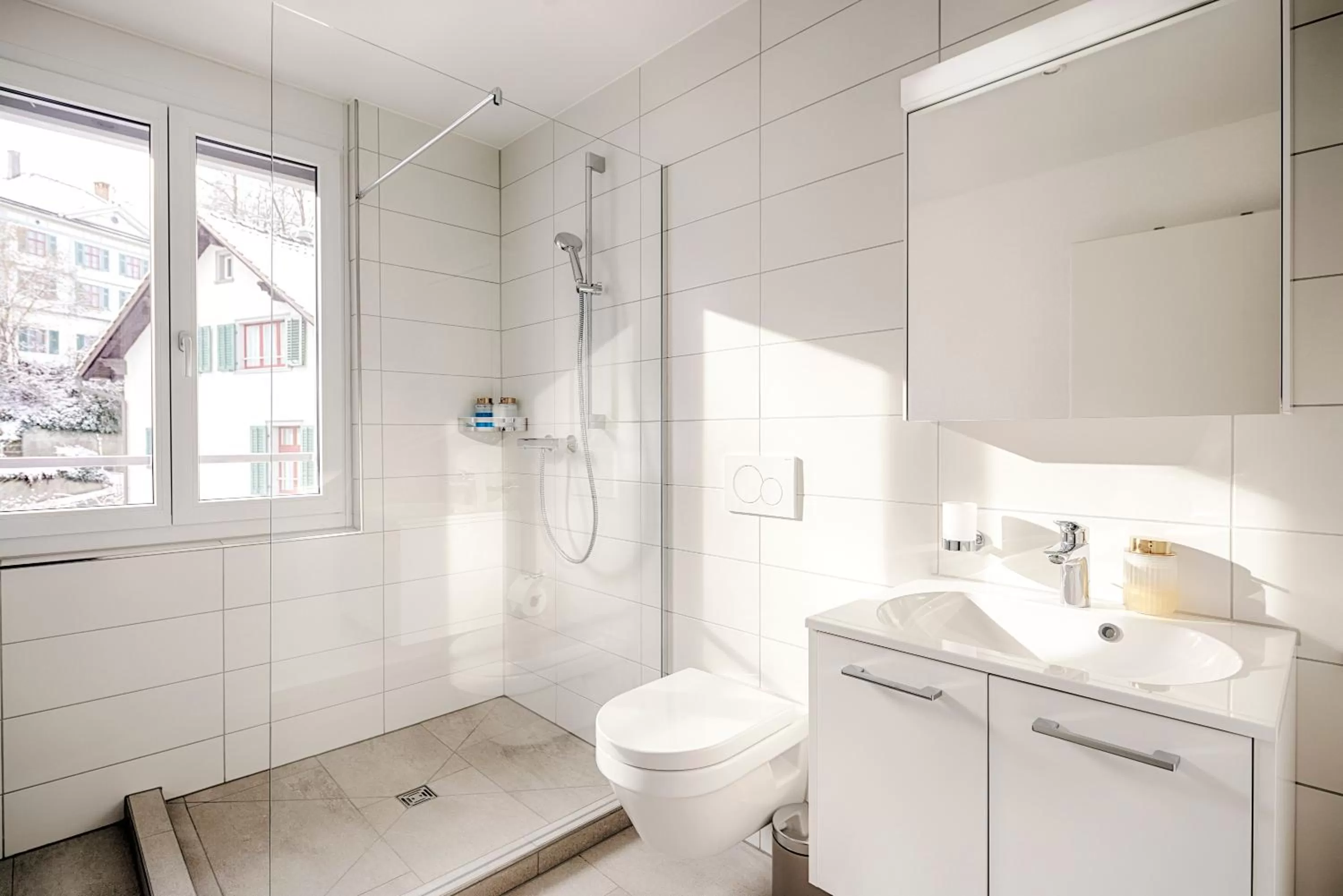 Shower in VISIMO Apartments St Georgen-Strasse St Gallen - Design City Nature