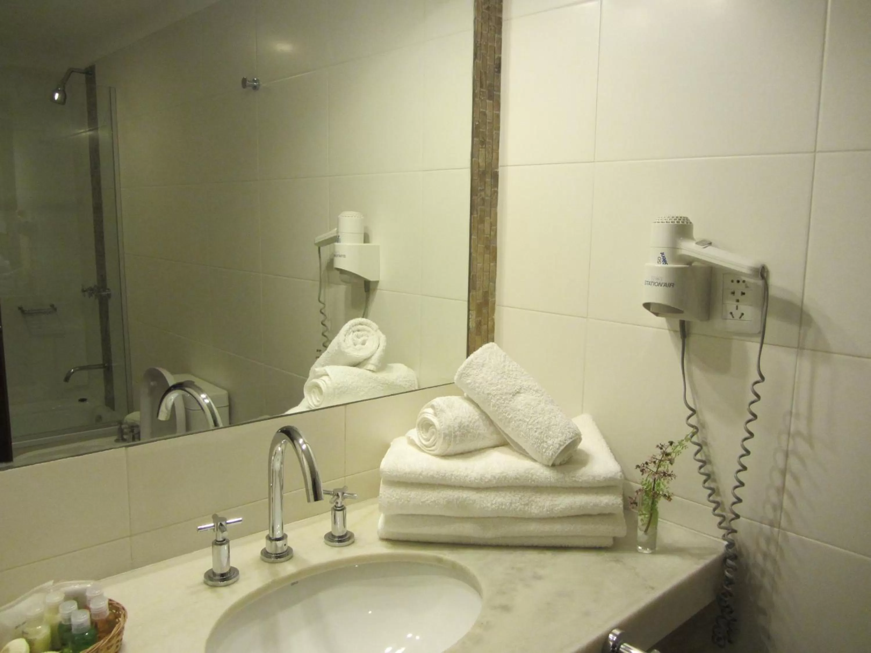 Bathroom in BDA Hotel & Spa