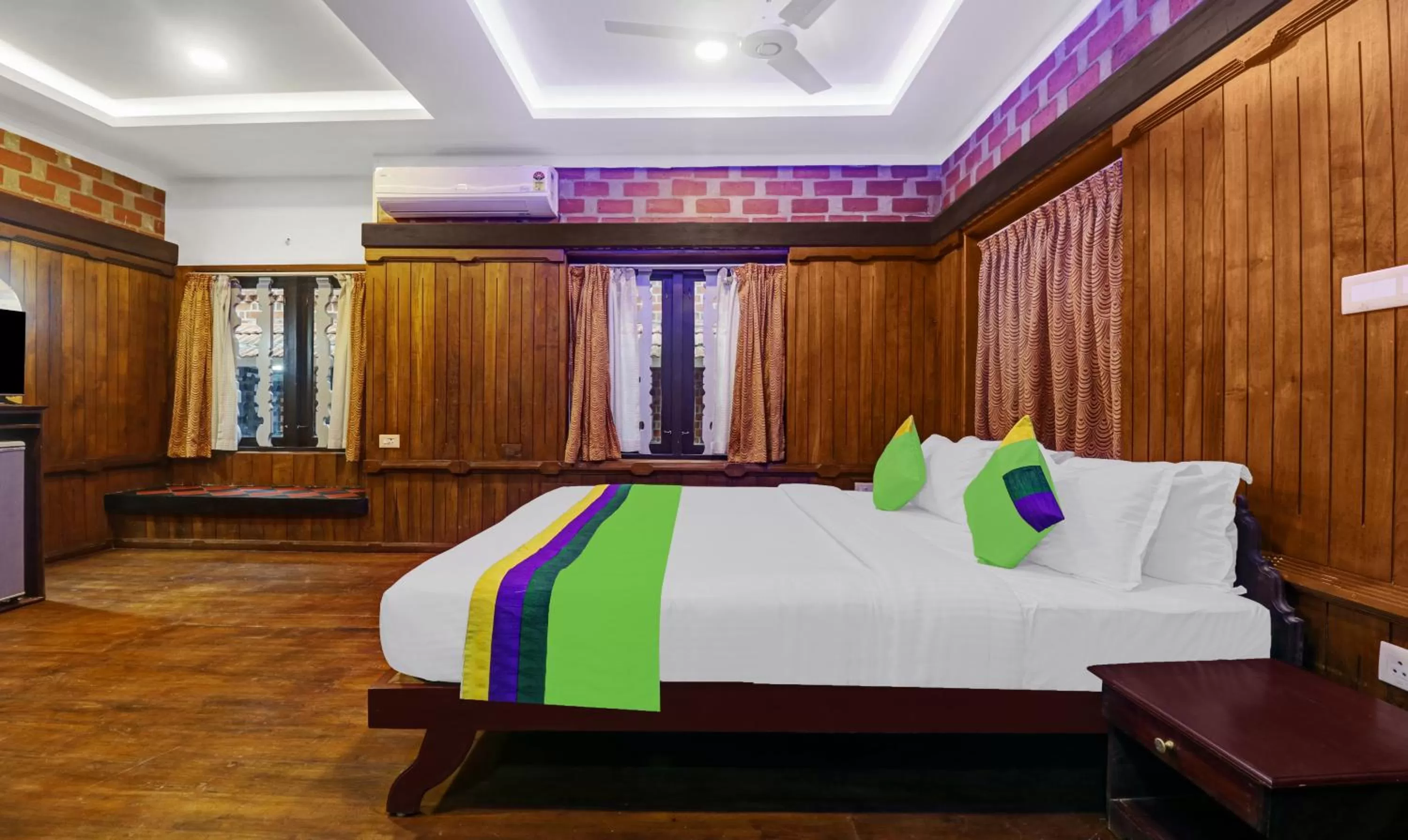 Bed in Treebo Trend God'S Own Country Ayurveda Resorts