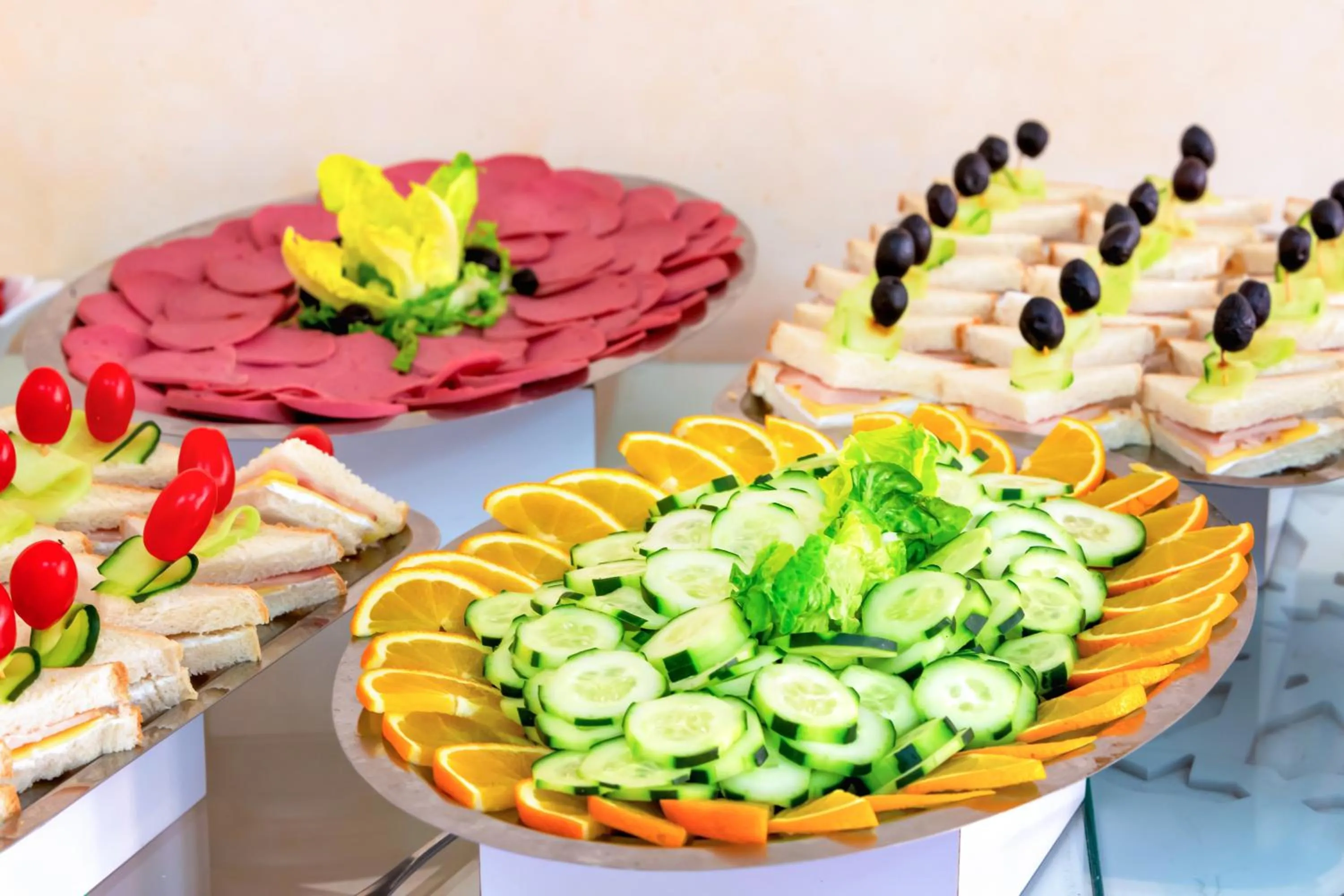 Buffet breakfast in Hotel Akabar