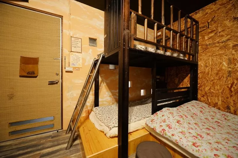 Bed in Sha Feng Lu Dian