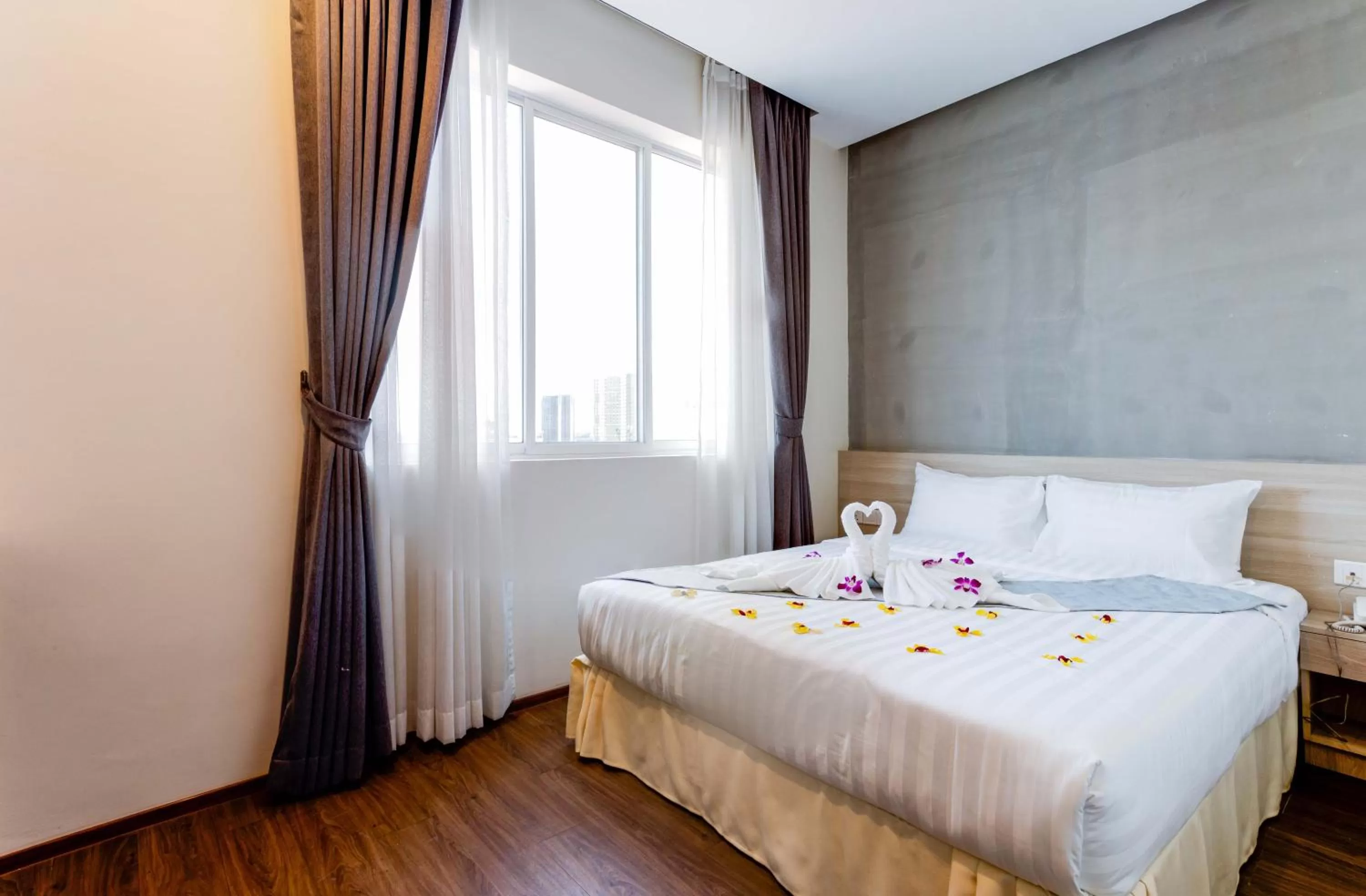 Photo of the whole room, Bed in Joli Hotel