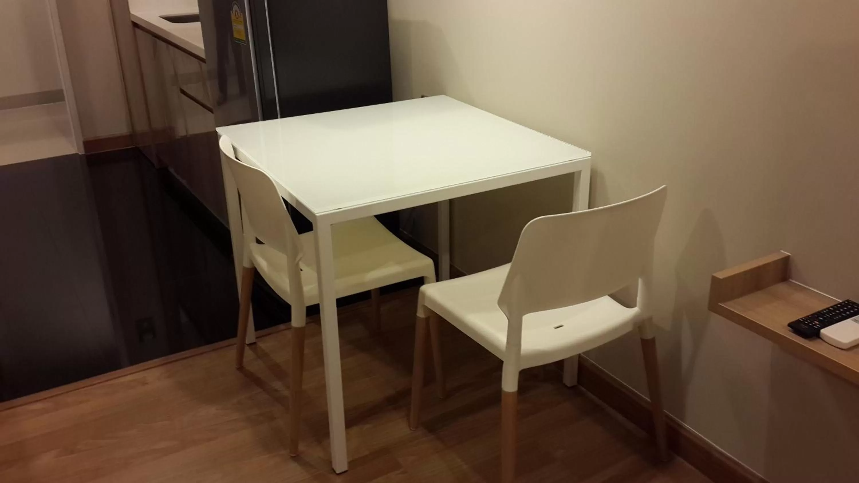 Dining area in Sereine Sukhumvit 39