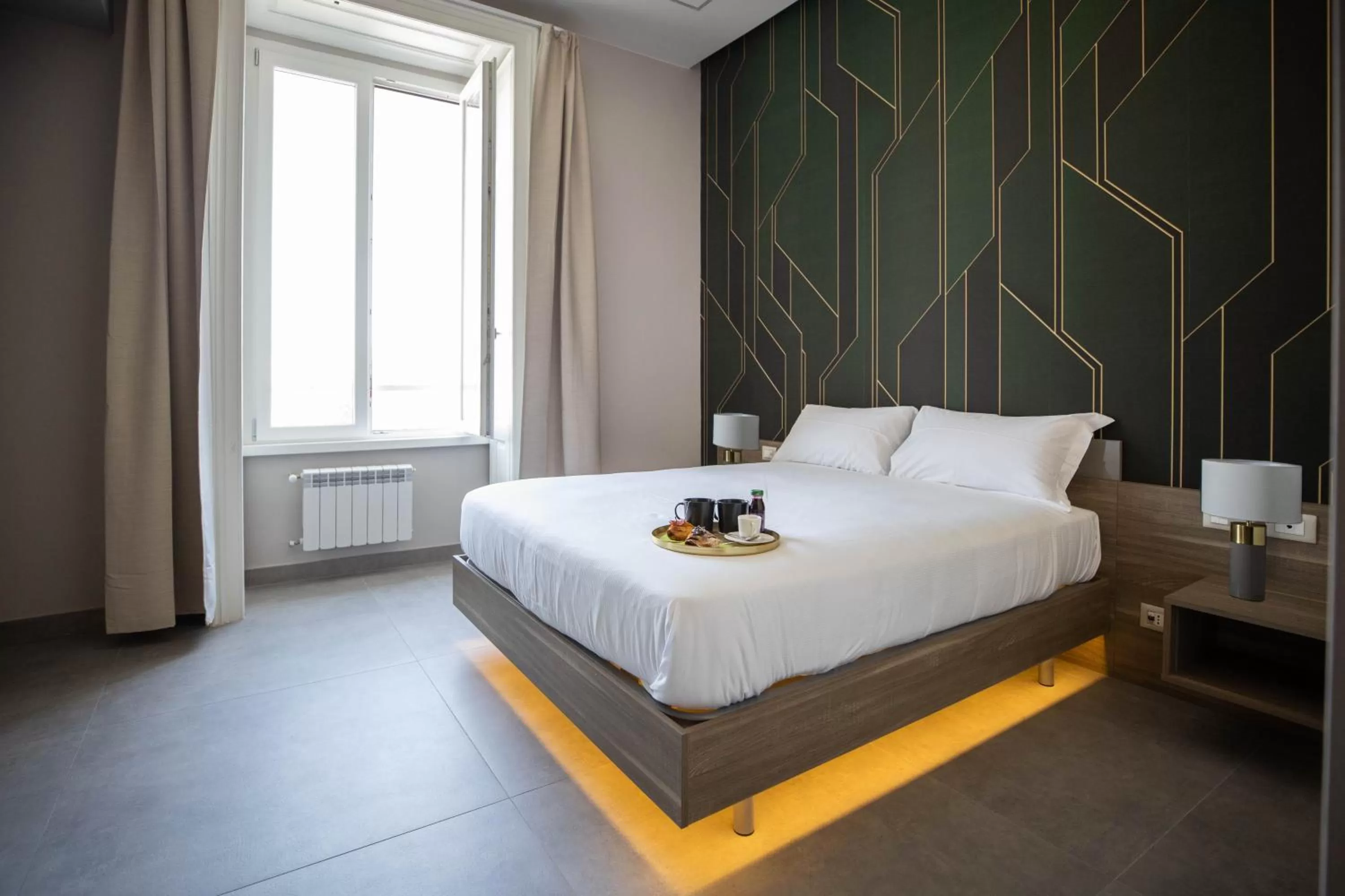 Bed in L'élégant BOUTIQUE ROOMS NAPLES