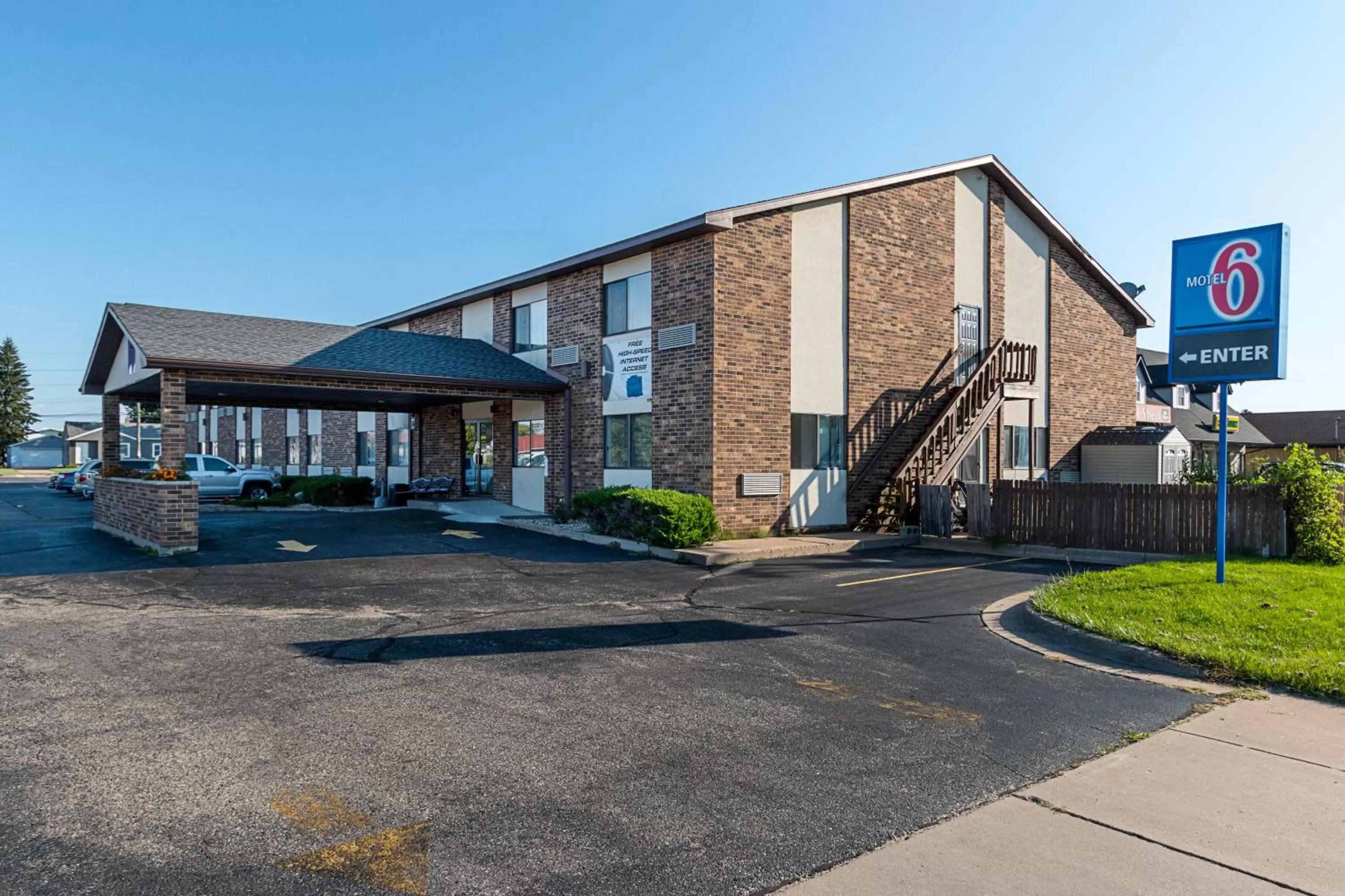 Facade/entrance in Motel 6-Wisconsin Rapids, WI
