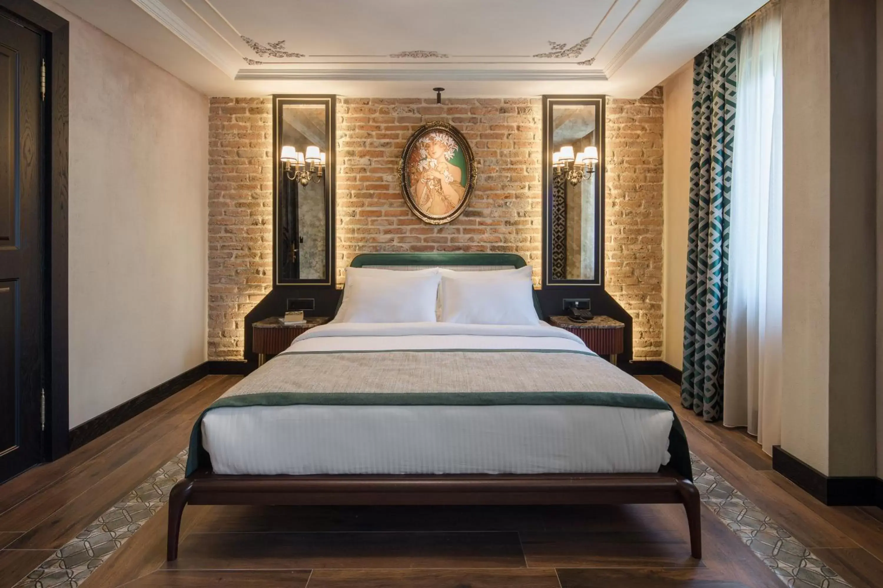 Superior Double Room in Tria Hotel Istanbul-Special Category Superior Double Room in Tria Hotel Istanbul-Special Category