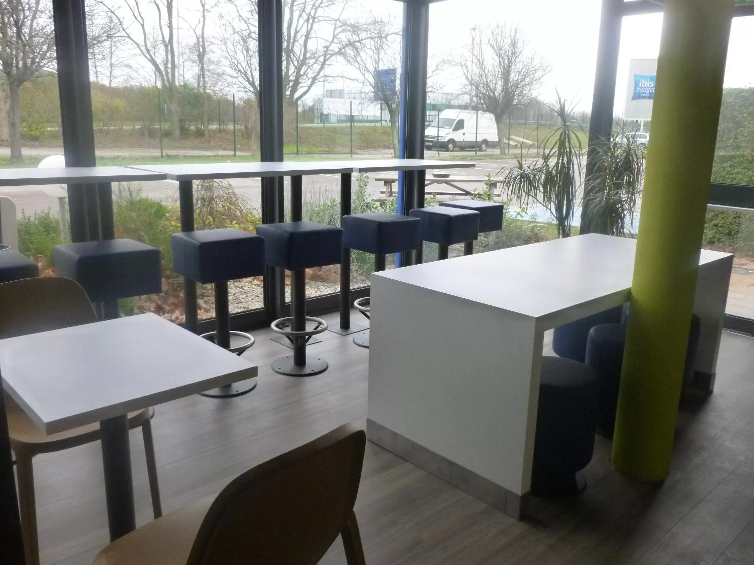 Restaurant/places to eat in Ibis budget Dunkerque Grande Synthe