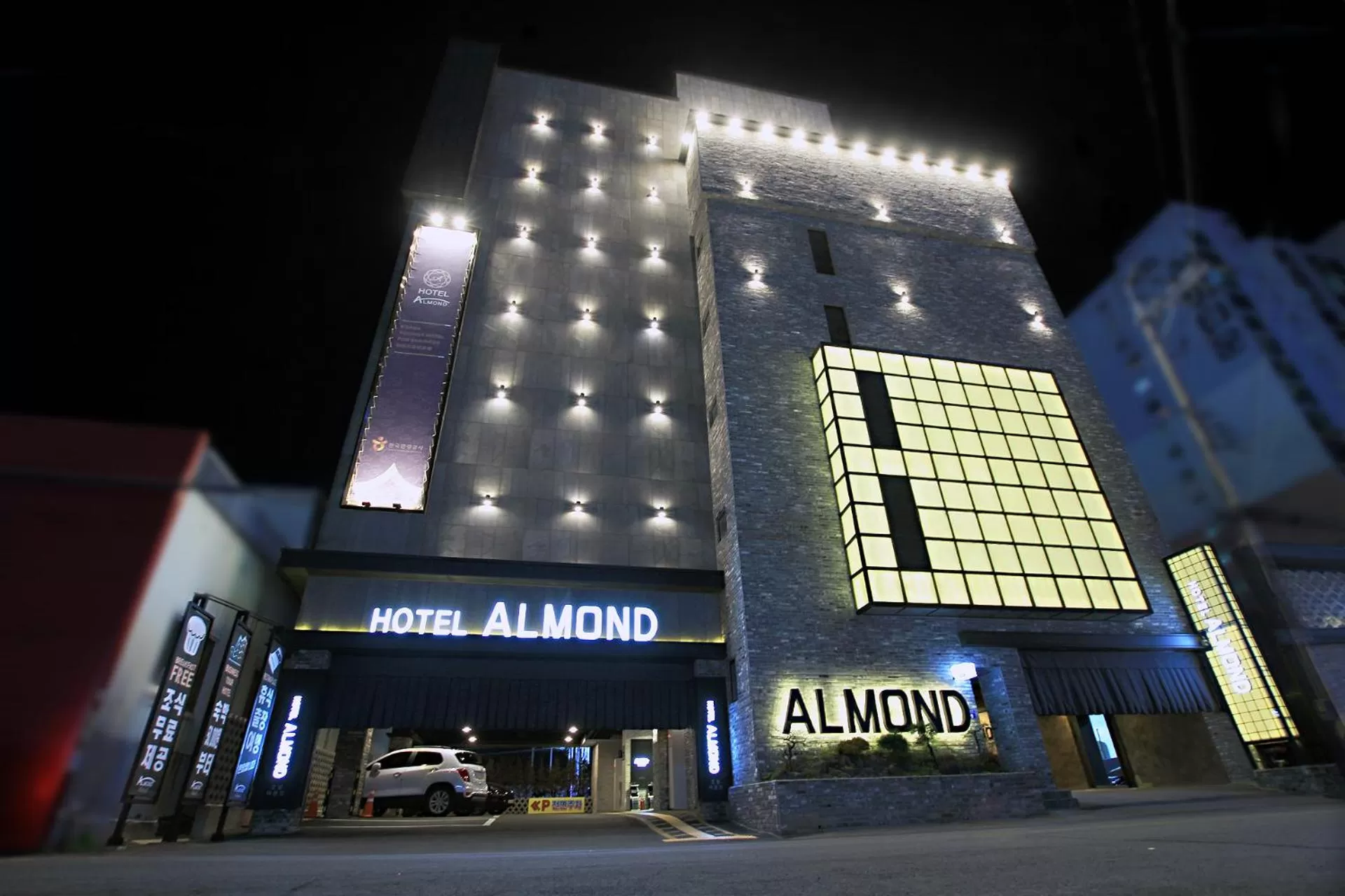 Property building in Masan Almond Hotel