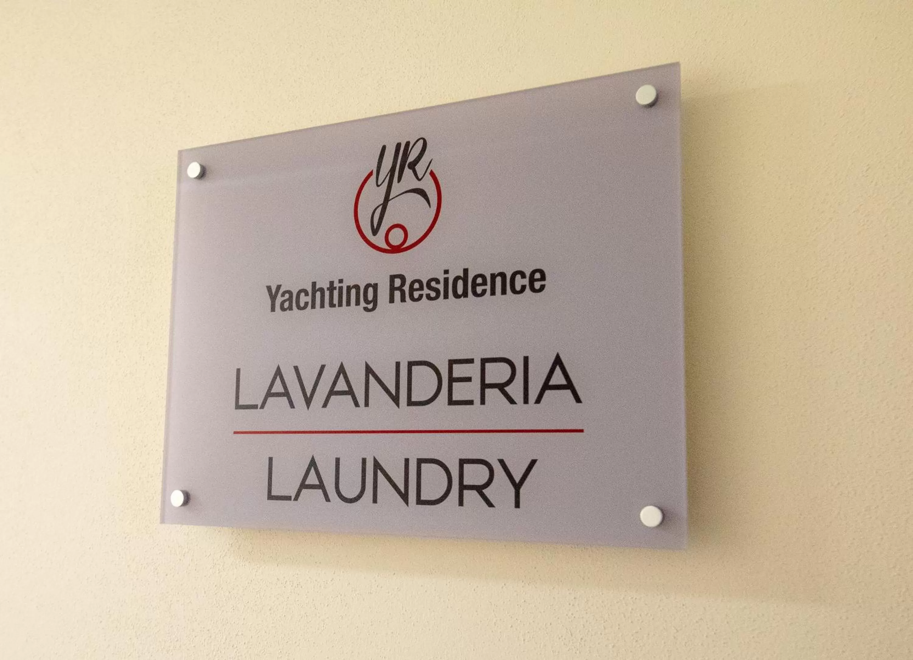 laundry in Yachting Residence
