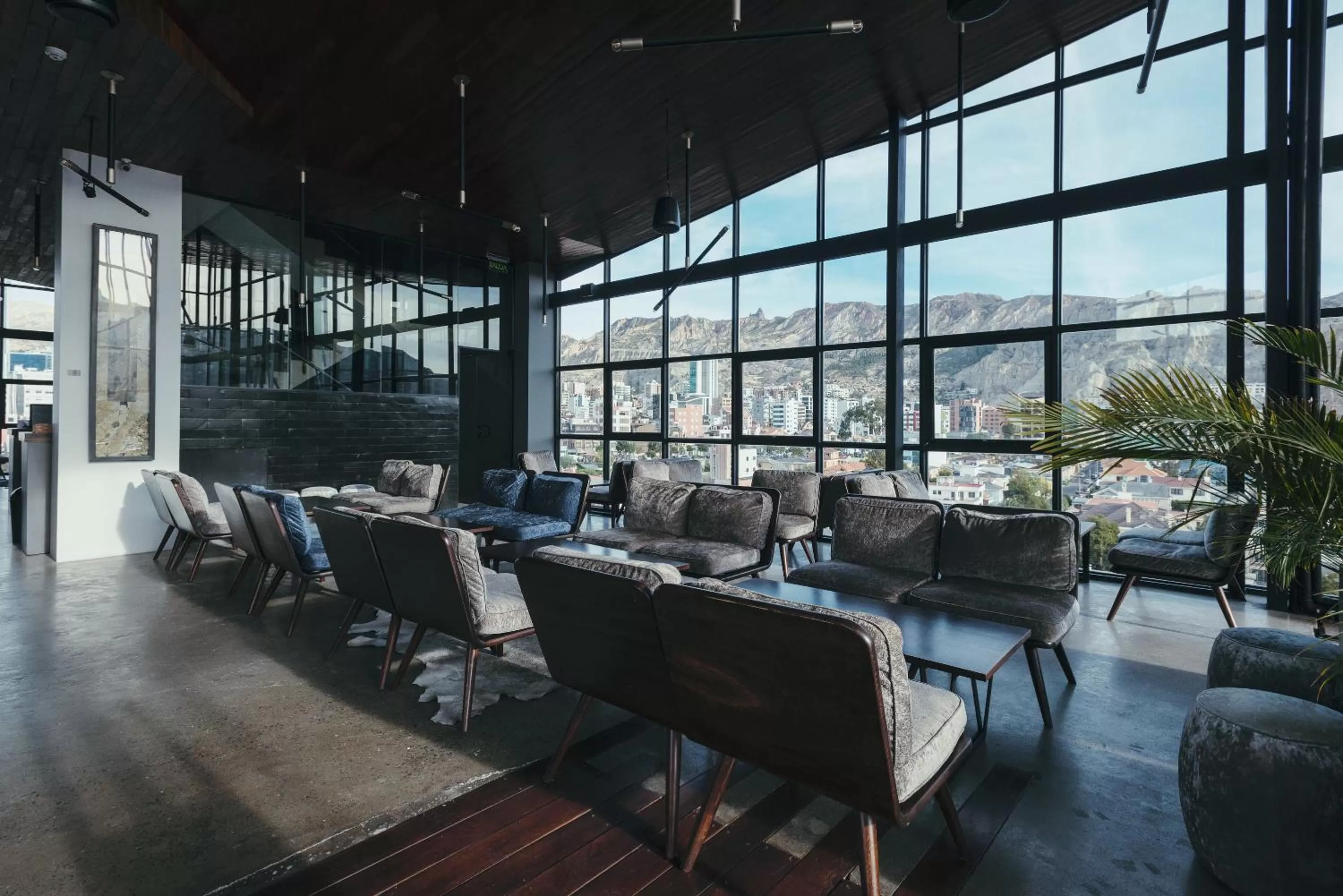 Lounge or bar in Atix Hotel, a Member of Design Hotels