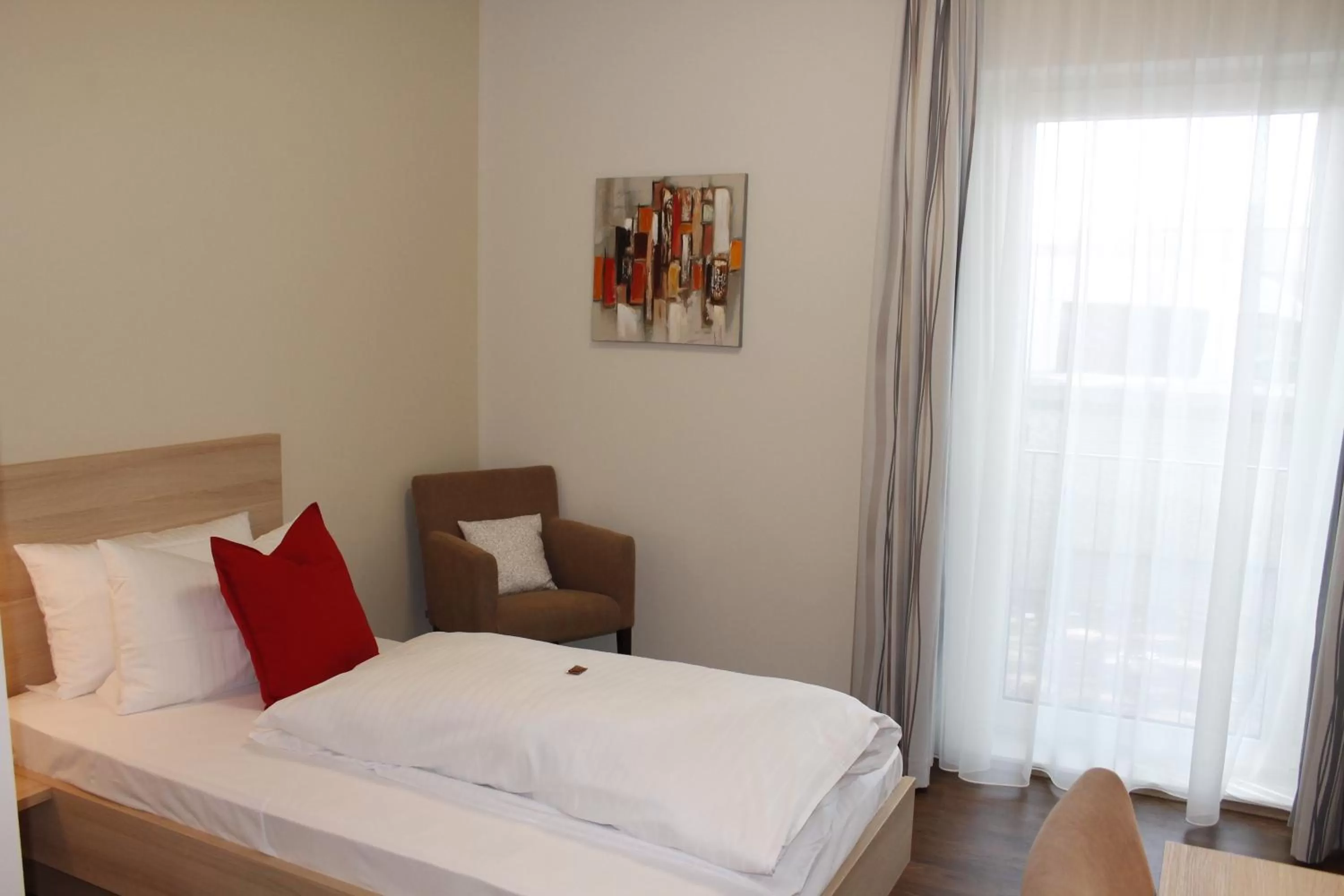 Bed in Prime 20 Serviced Apartments