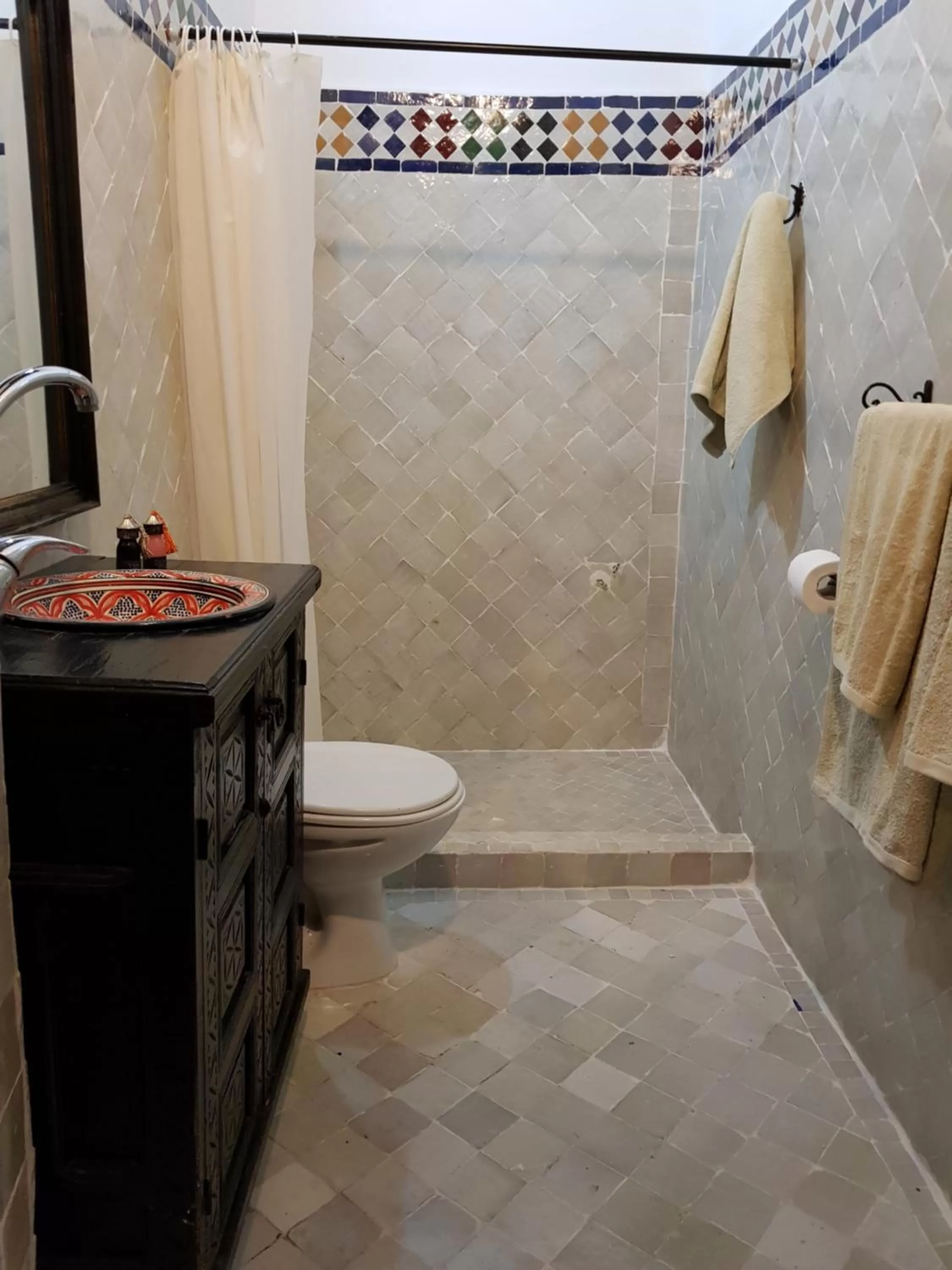 Shower, Bathroom in Riad Inspira