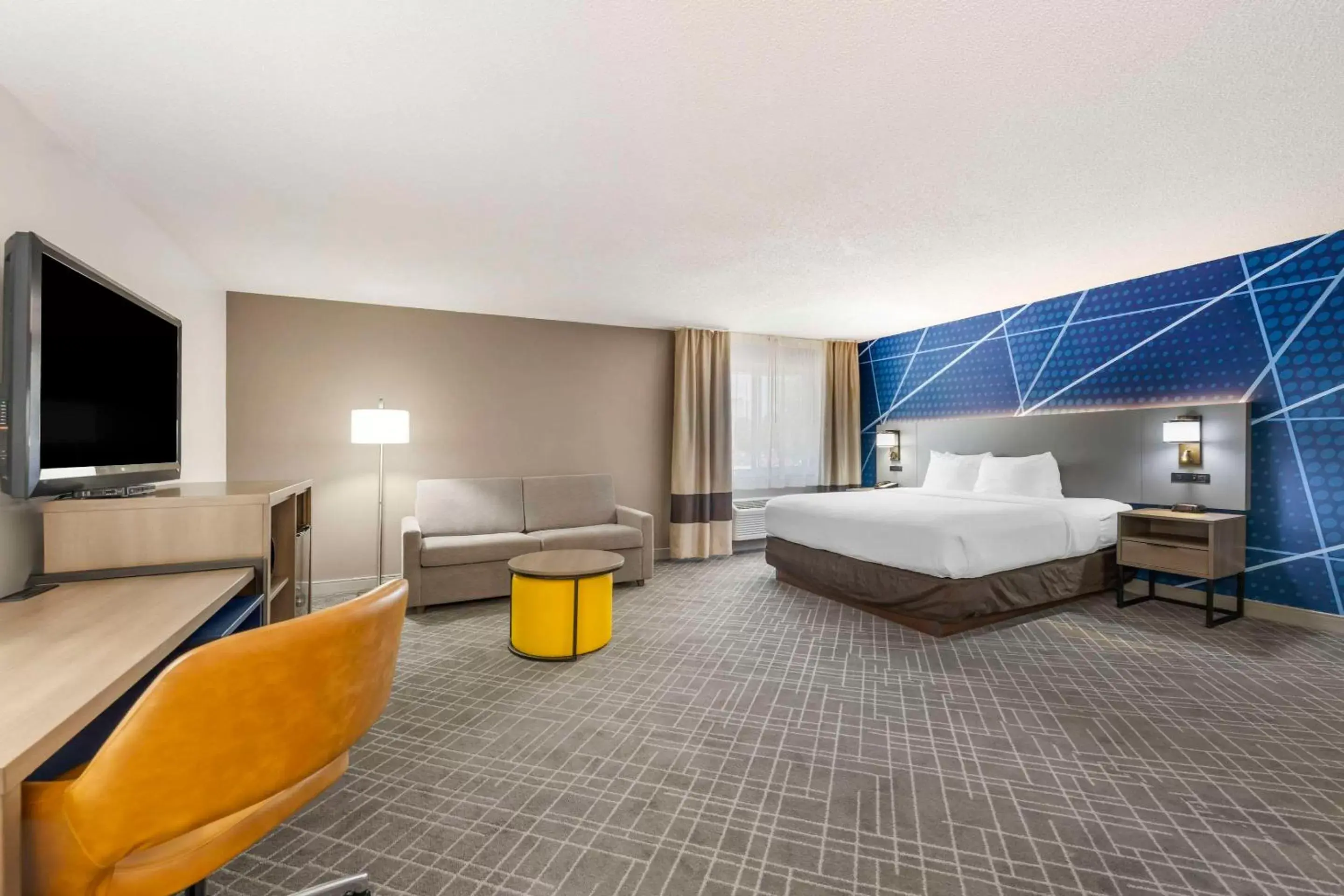 Deluxe King Room - Non-Smoking in Comfort Inn Hastings Deluxe King Room - Non-Smoking in Comfort Inn Hastings