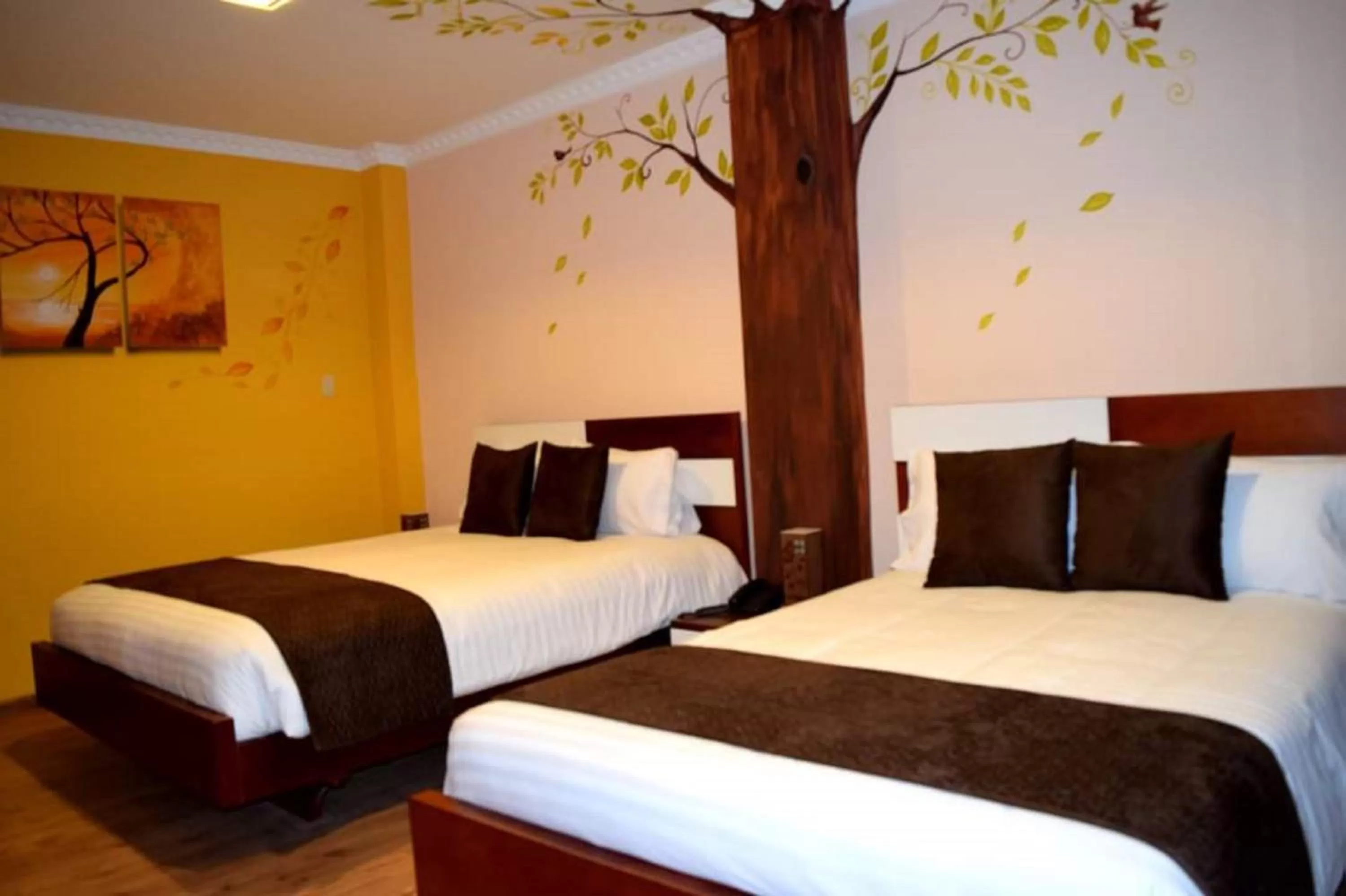 Bedroom, Bed in La Kapital Hotel