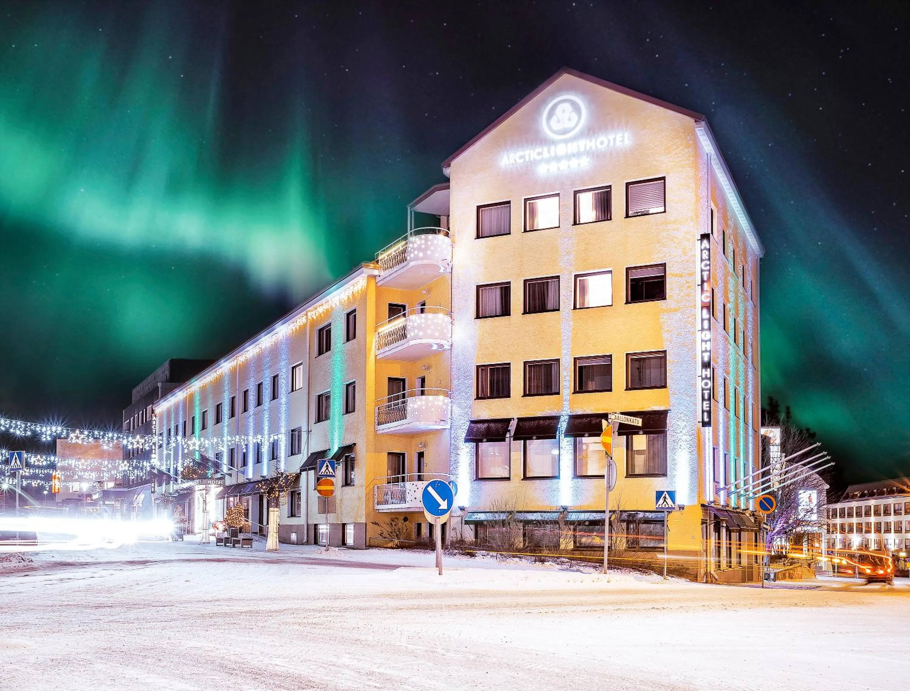 Facade/entrance in Arctic Light Hotel