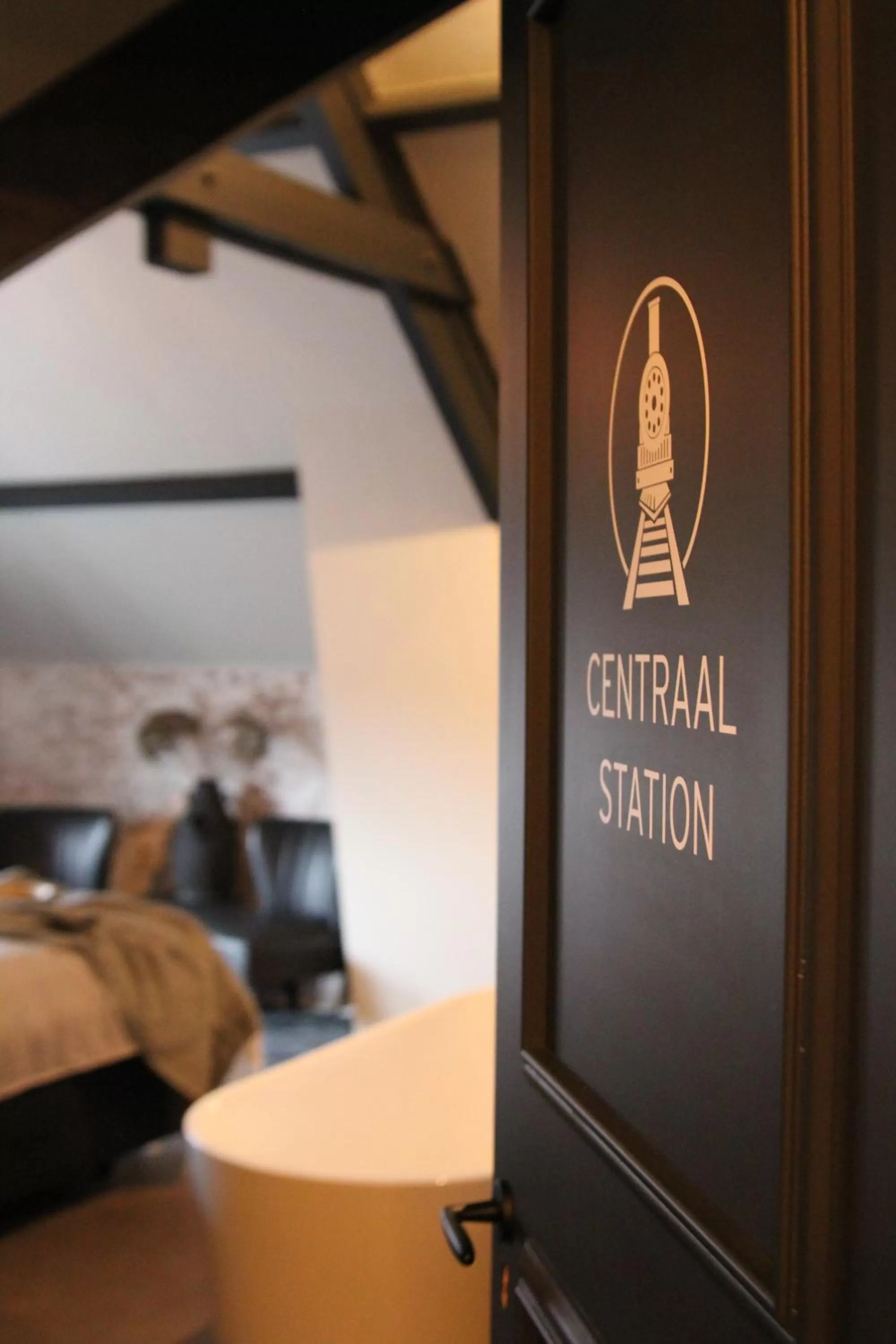 Bed in Het Spoorhuis Uithoorn