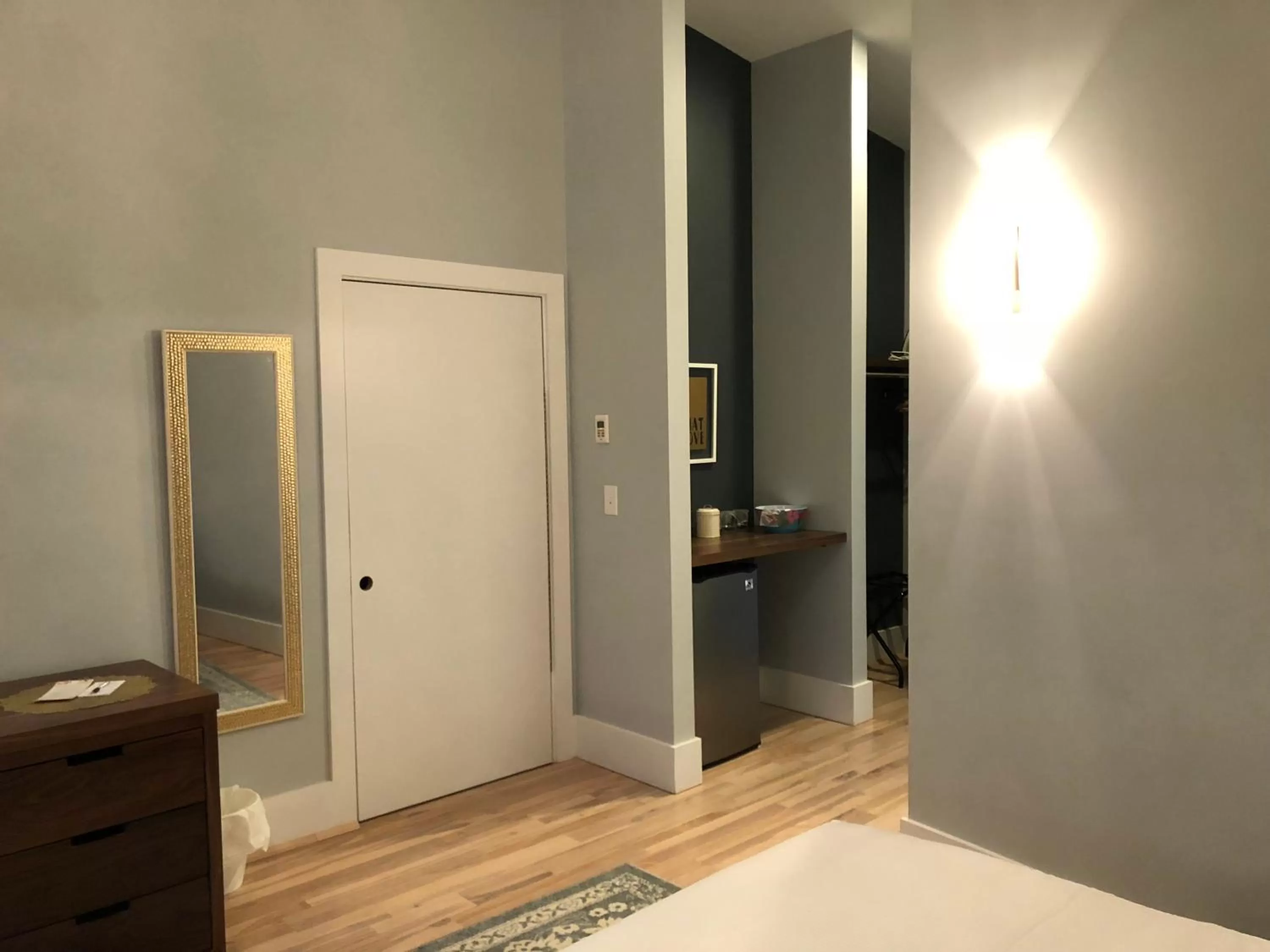 Bed in The Limelight Inn