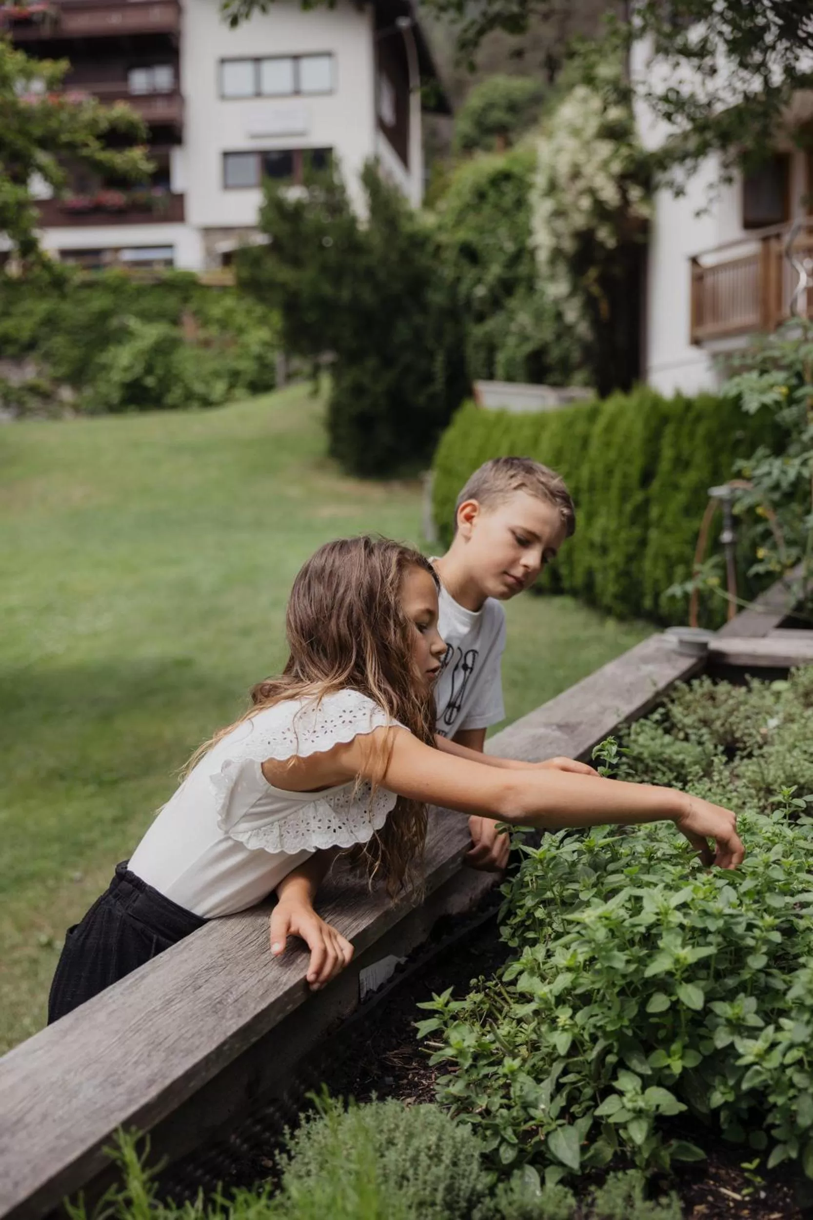 young children in Hotel Kreuz