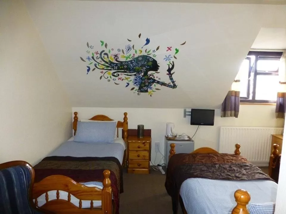 Bed in Woodlands Hotel