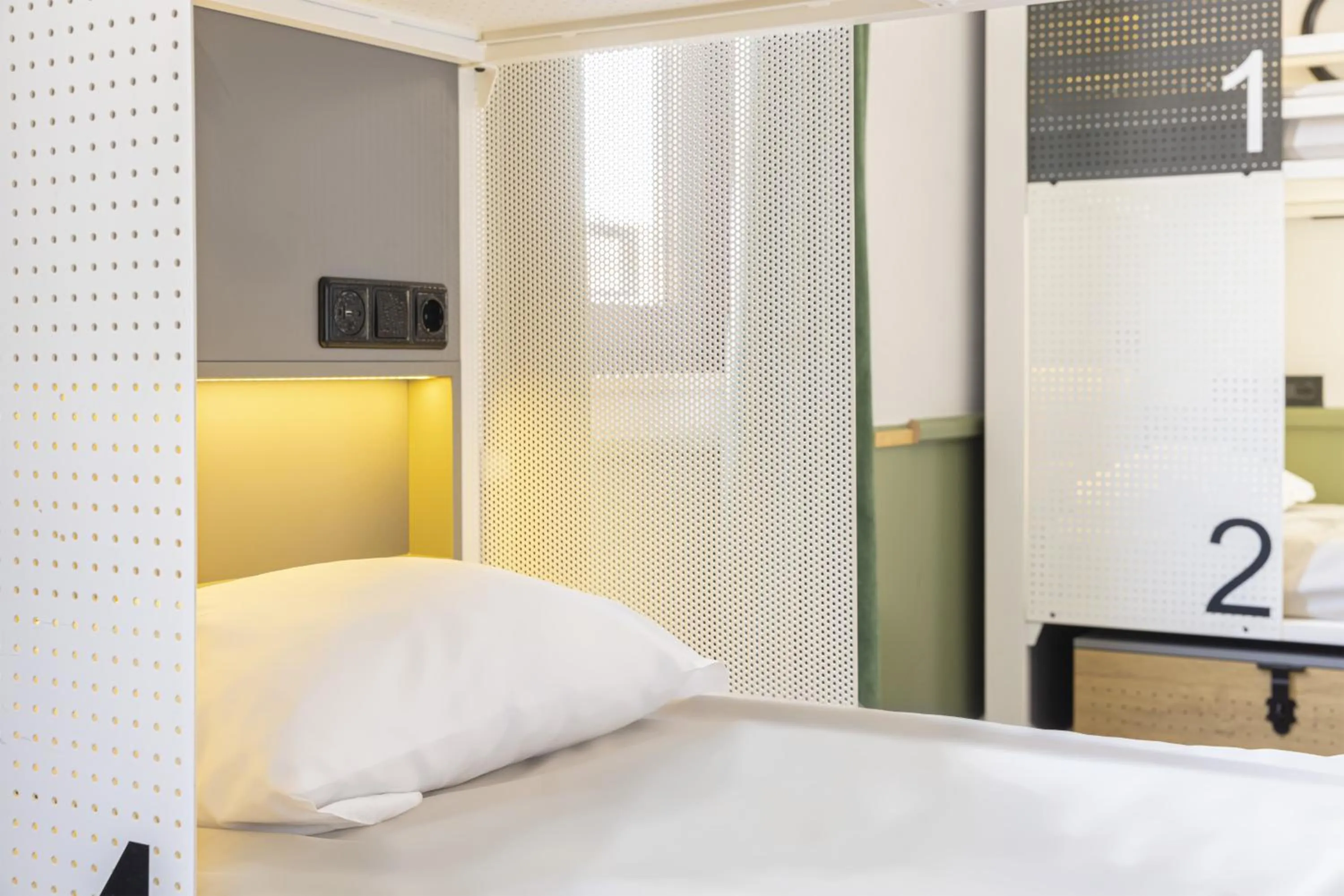 bunk bed, Bed in Generator Rome