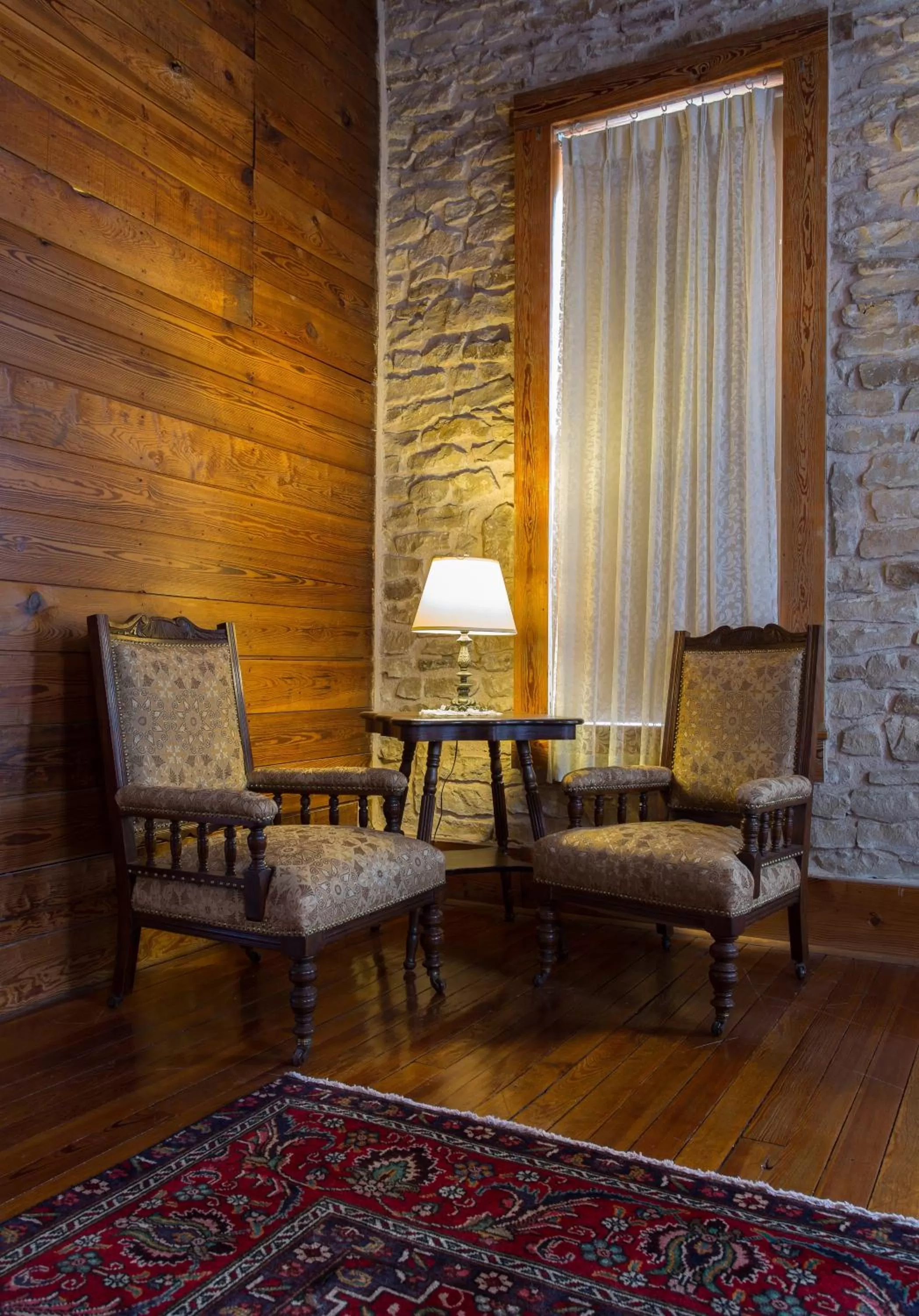 Seating area in Upstairs Inn