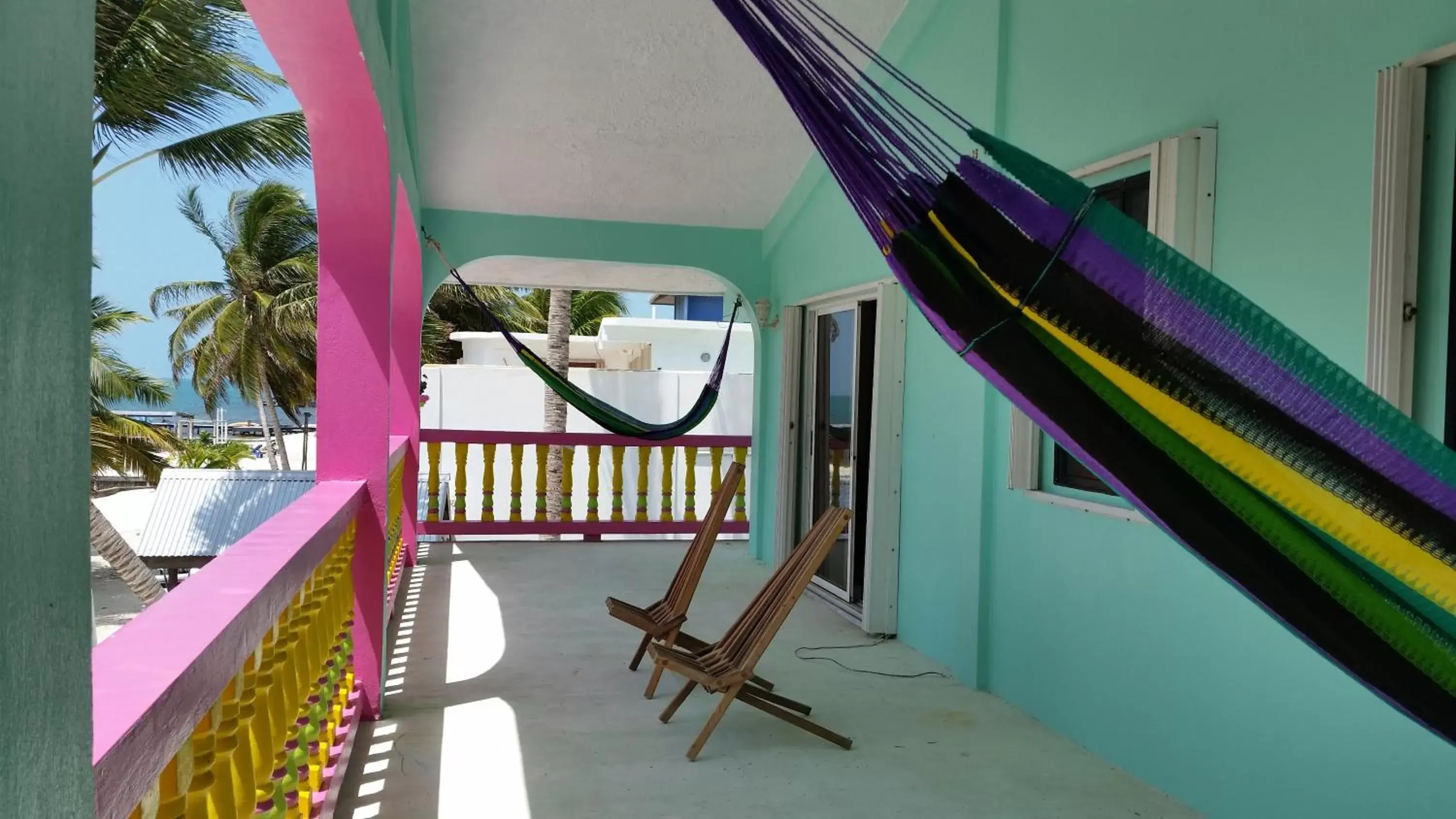 Barefoot Beachfront House in Barefoot Beach Belize Barefoot Beachfront House in Barefoot Beach Belize