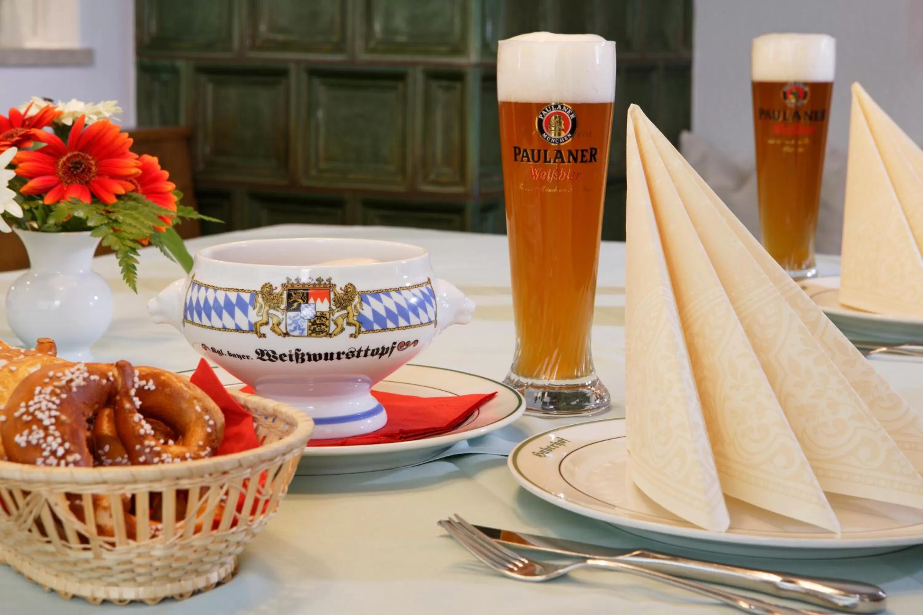 Restaurant/places to eat in Landhotel Restaurant Huberhof Allershausen