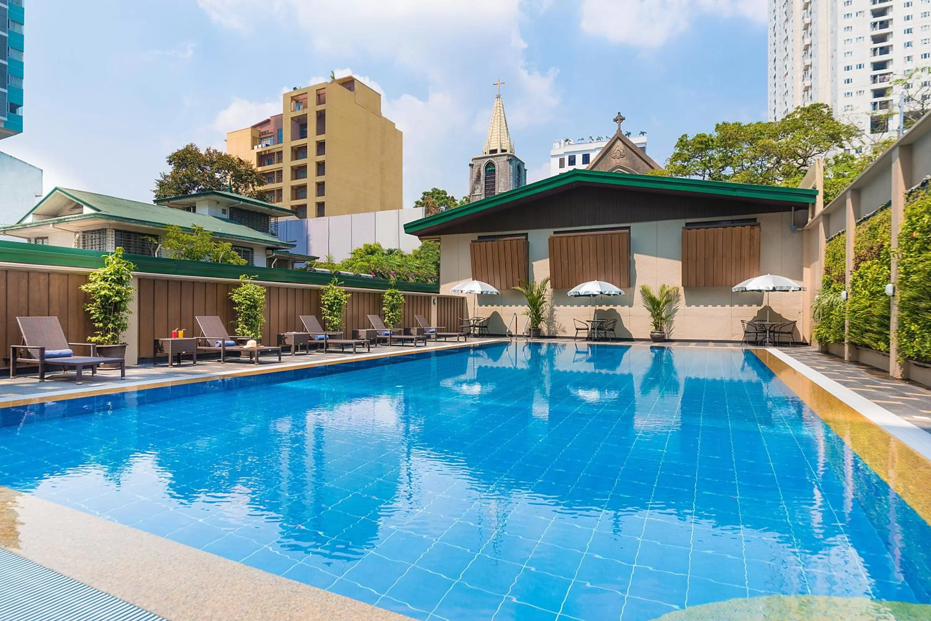 Swimming pool in Tropicana Suites