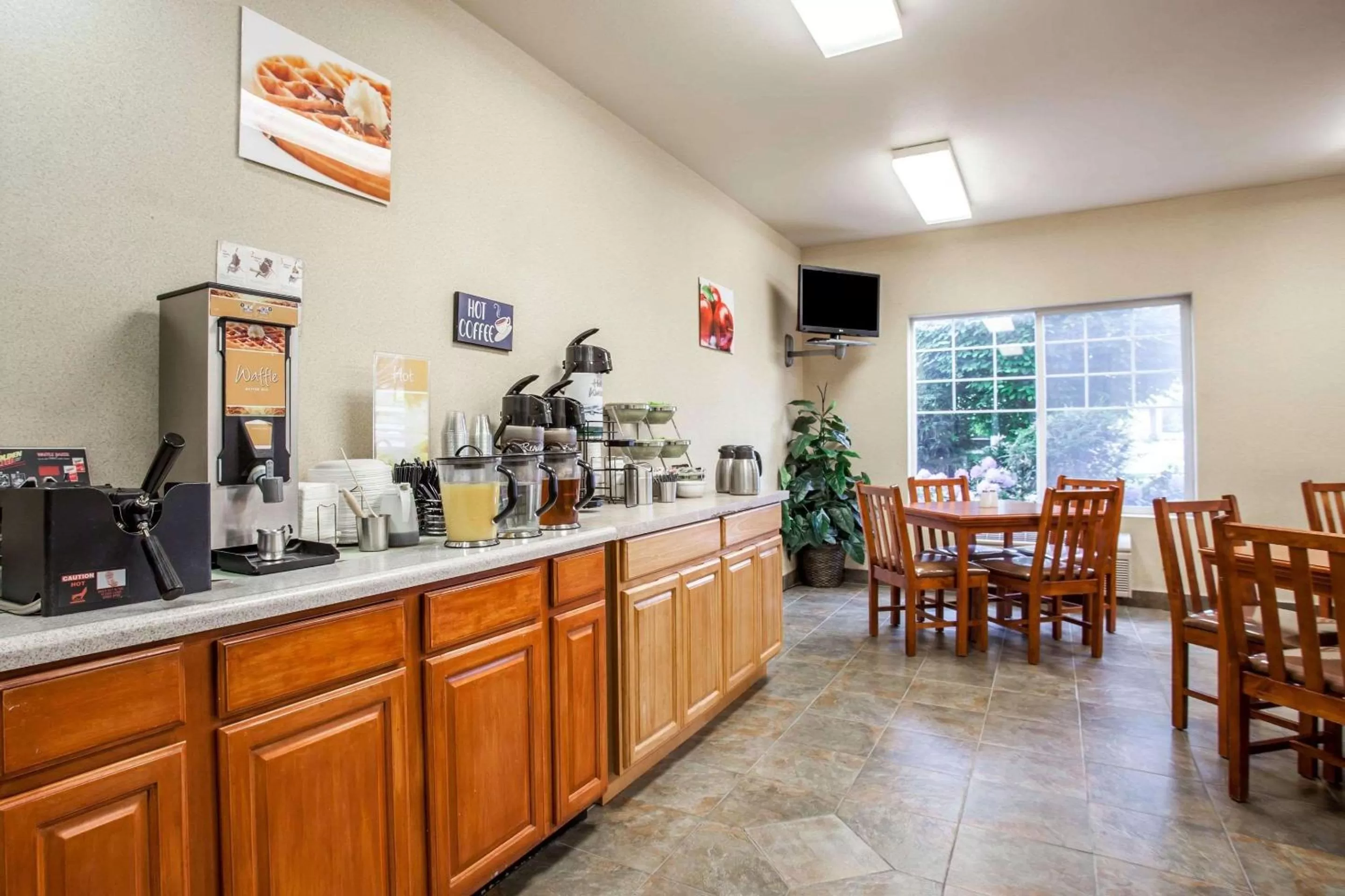 Restaurant/places to eat in Quality Inn & Suites Federal Way - Seattle