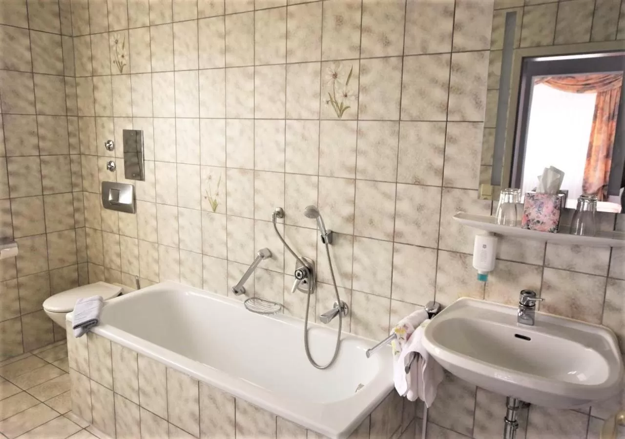 Photo of the whole room in Hotel Alena - Kontaktlos Check-In