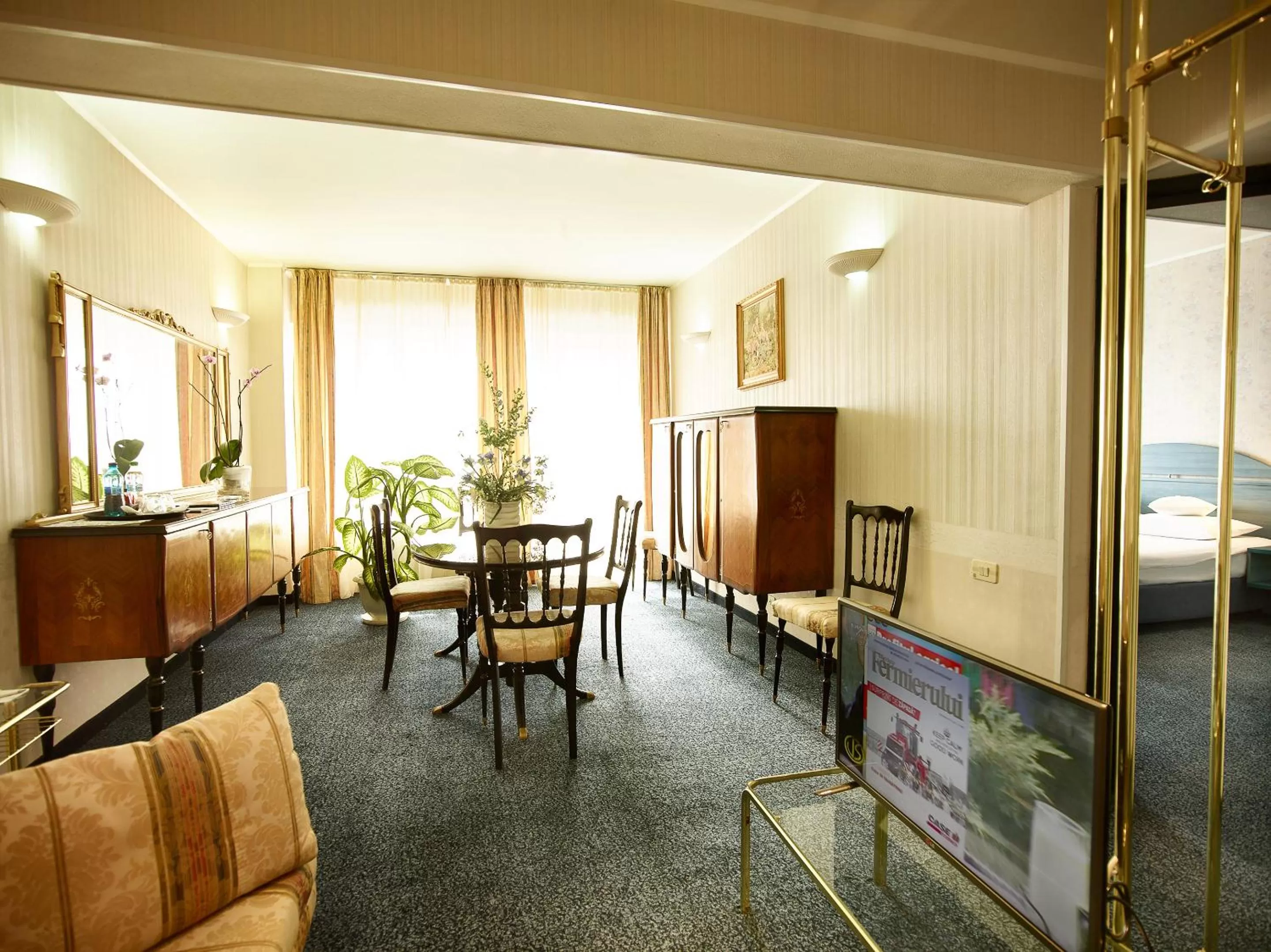 Photo of the whole room in Continental Forum Oradea