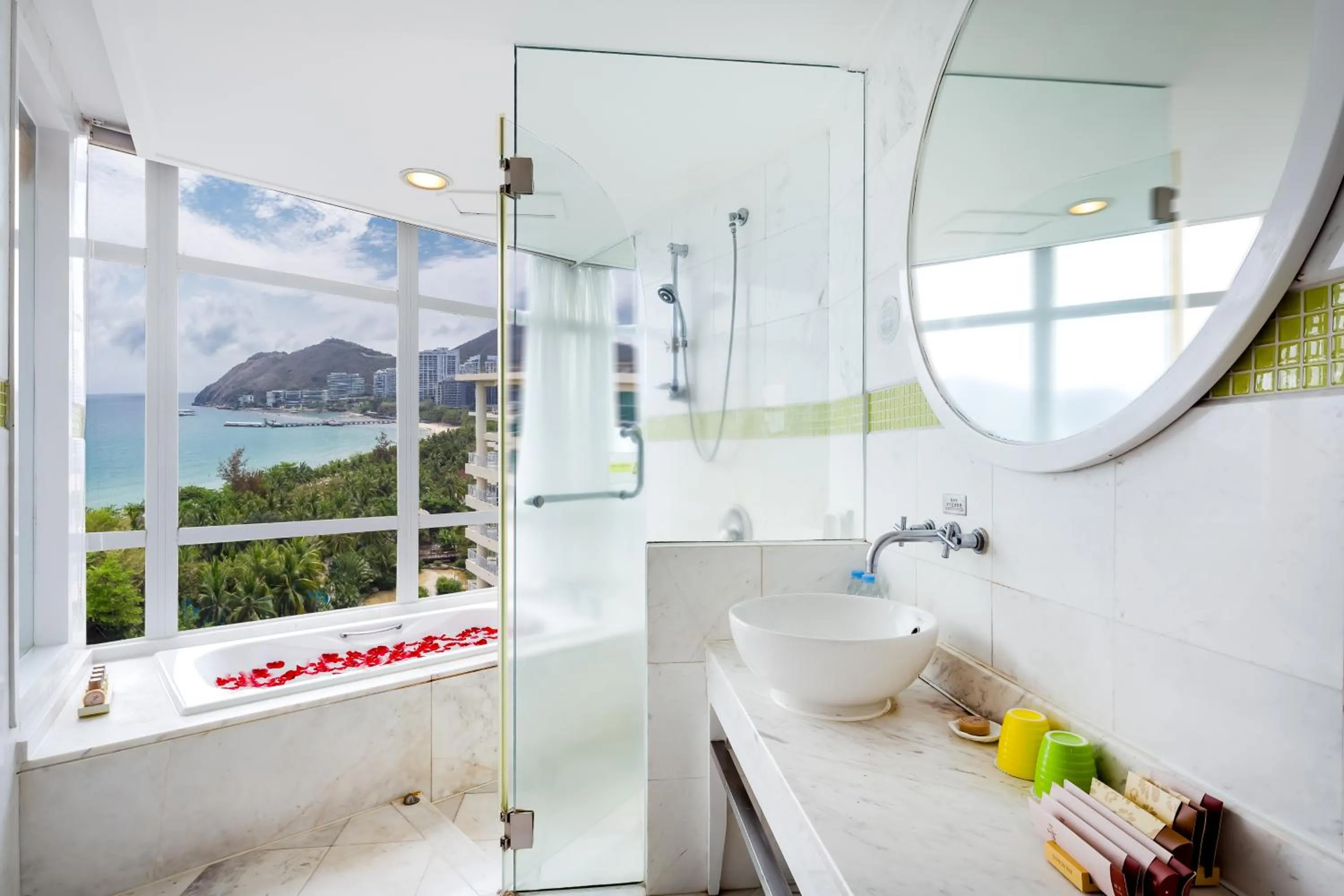Bathroom in Sunshine Resort Intime Sanya