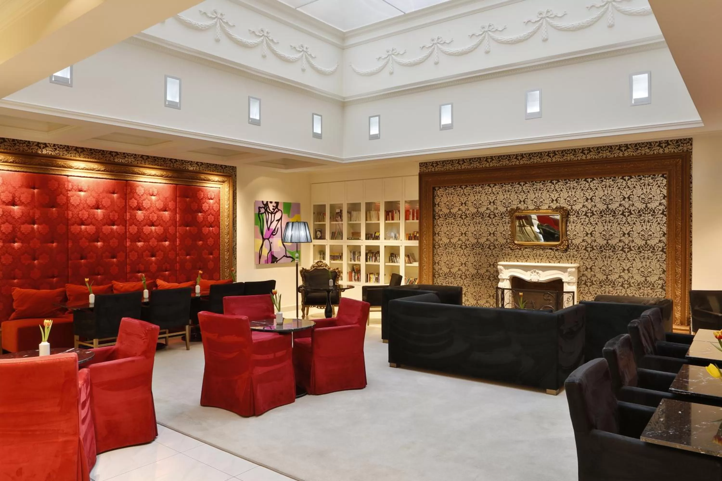 Lobby or reception in Hotel Kolonada