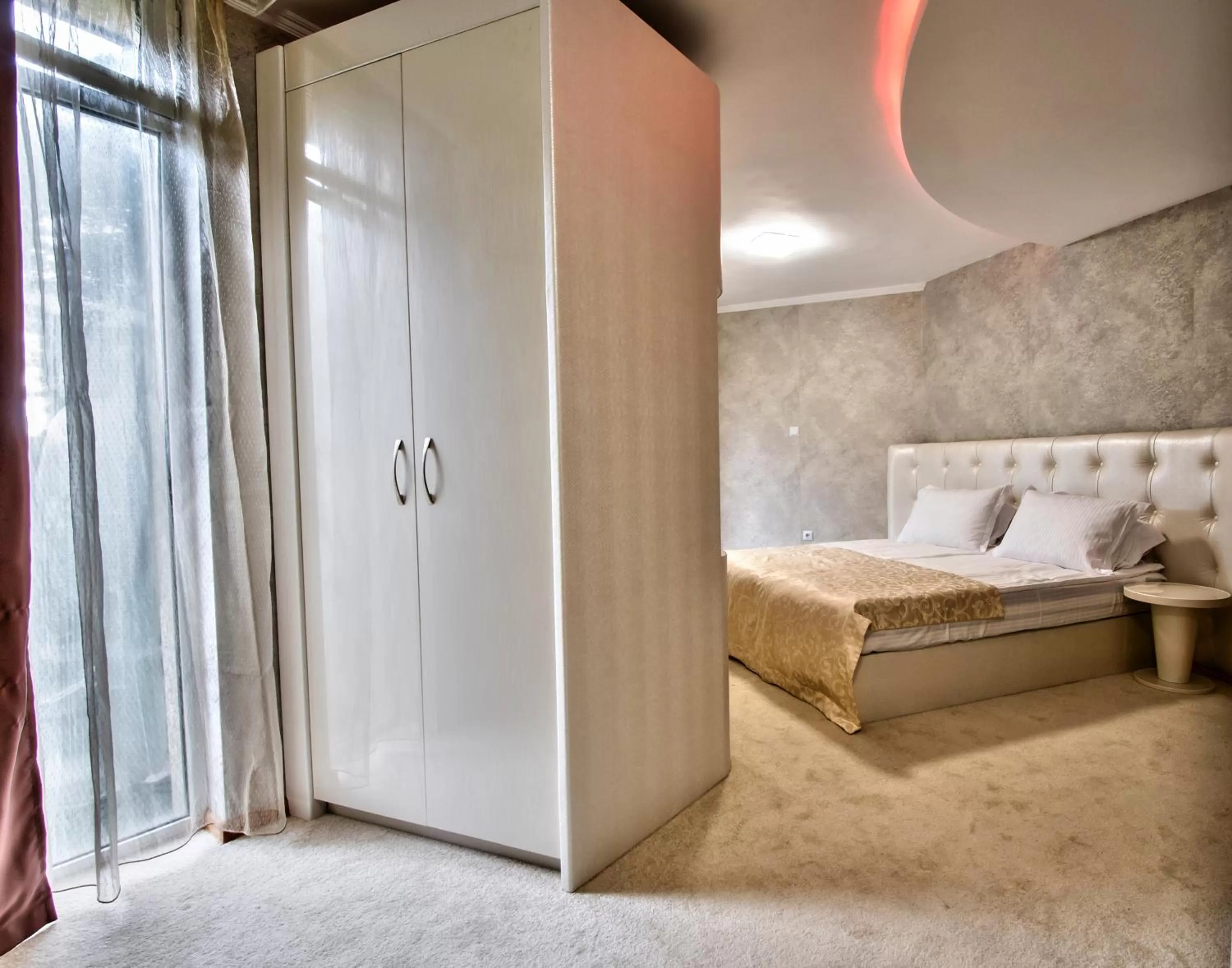 Bedroom, Bed in Hotel Perfect