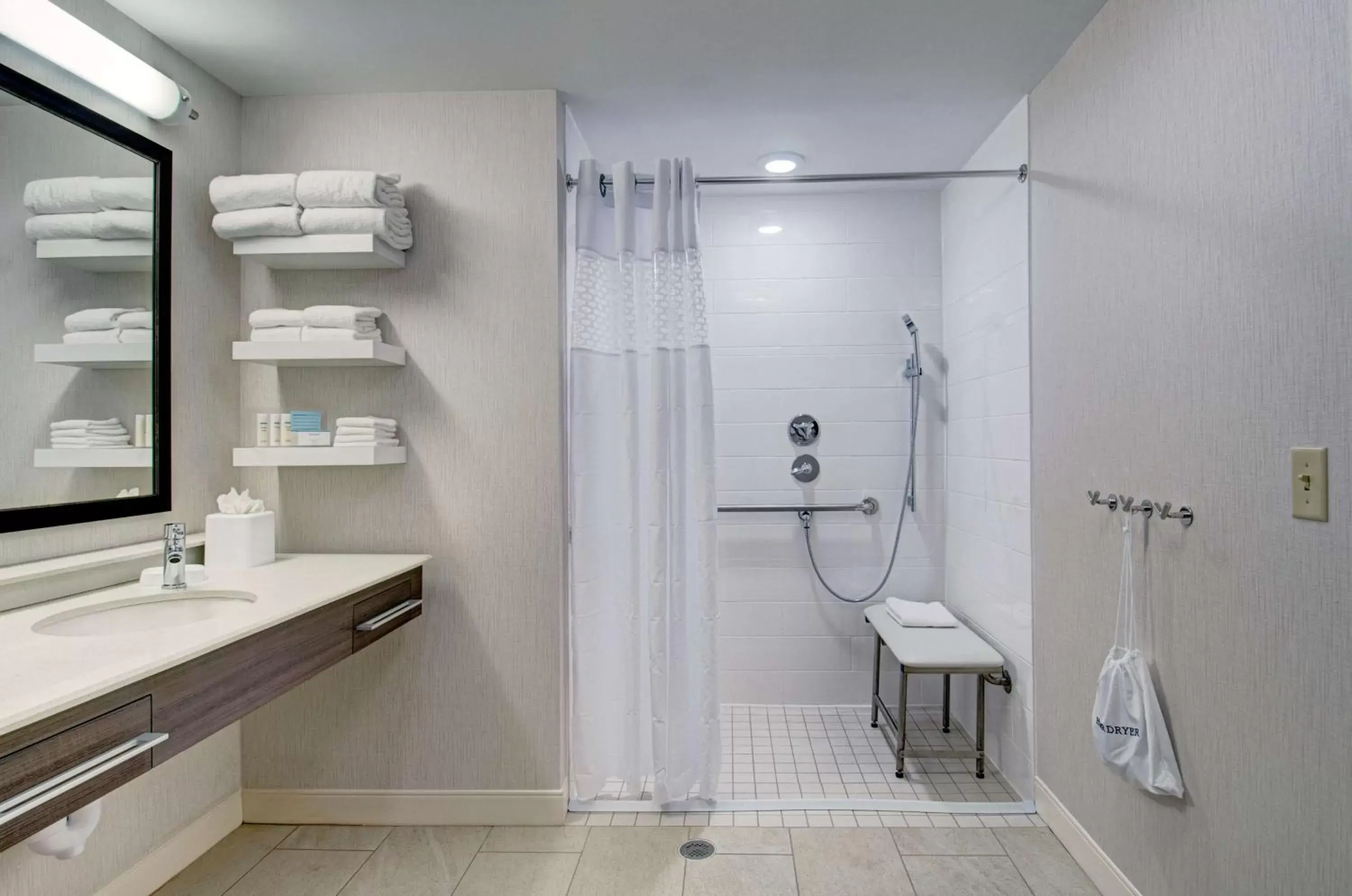 King Room with Roll-In Shower - Mobility Access/Non-Smoking in Hampton Inn Boston - Westborough King Room with Roll-In Shower - Mobility Access/Non-Smoking in Hampton Inn Boston - Westborough