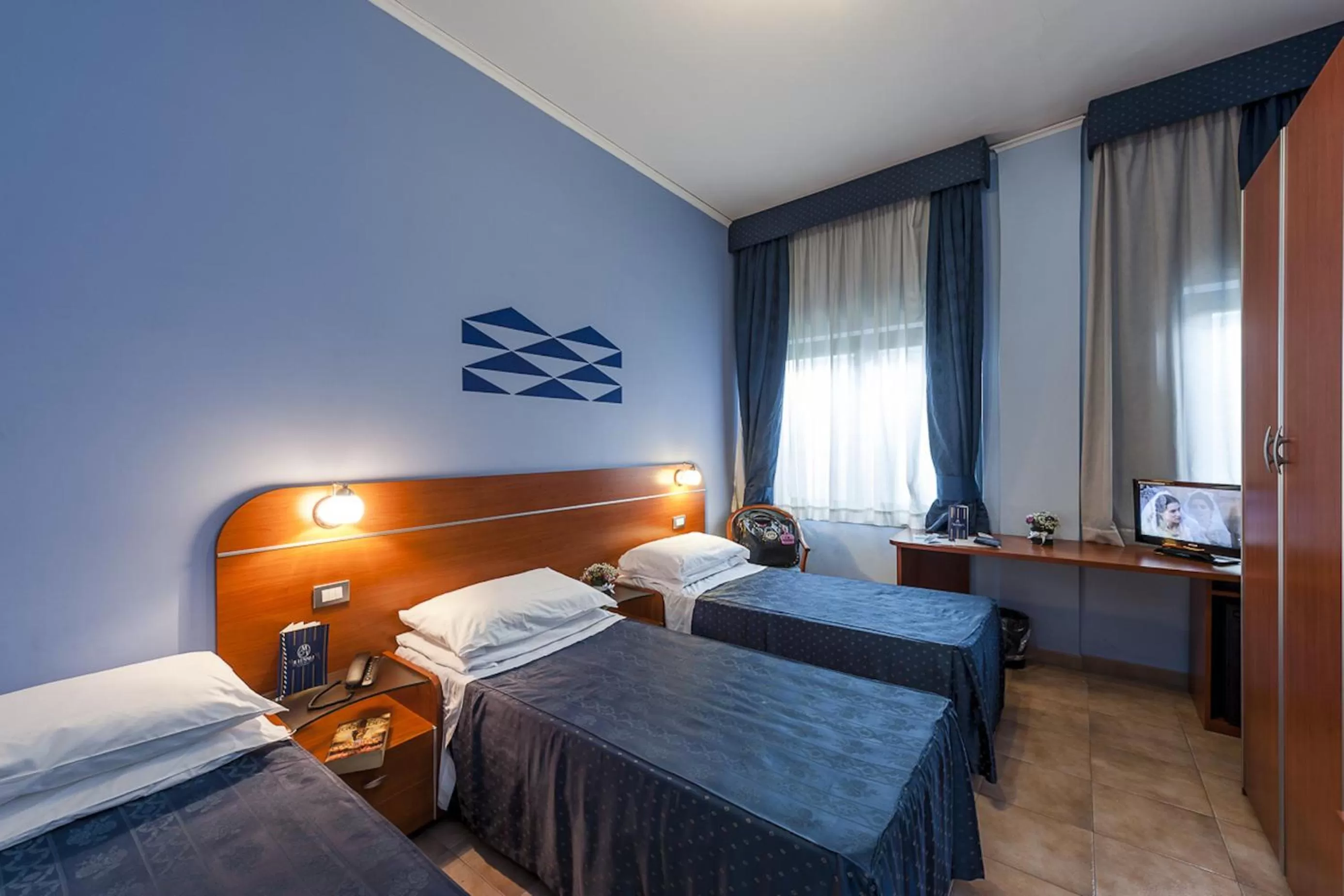 Bedroom, Bed in Millennium Gold Hotel