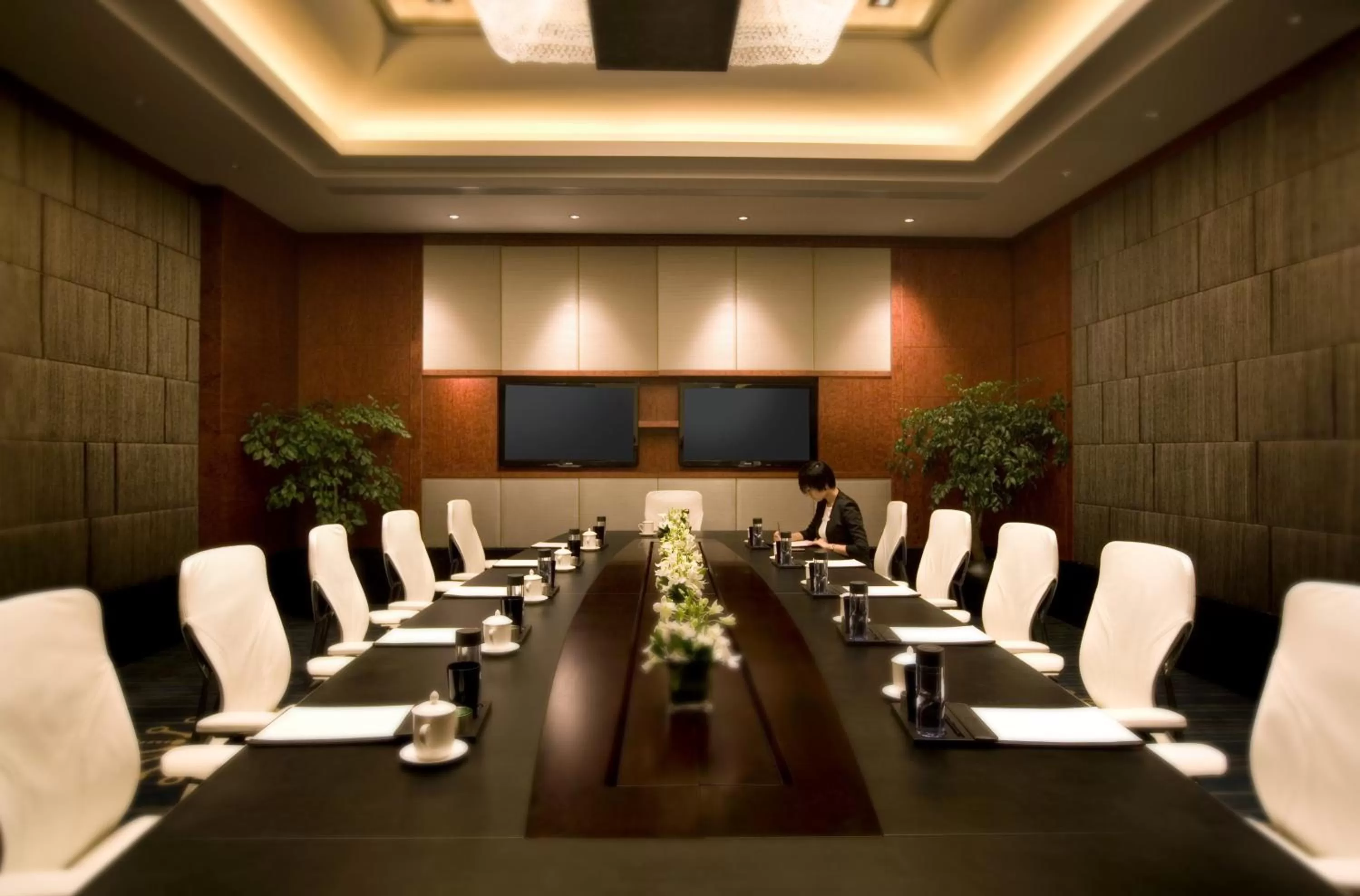 Meeting/conference room in InterContinental Foshan by IHG