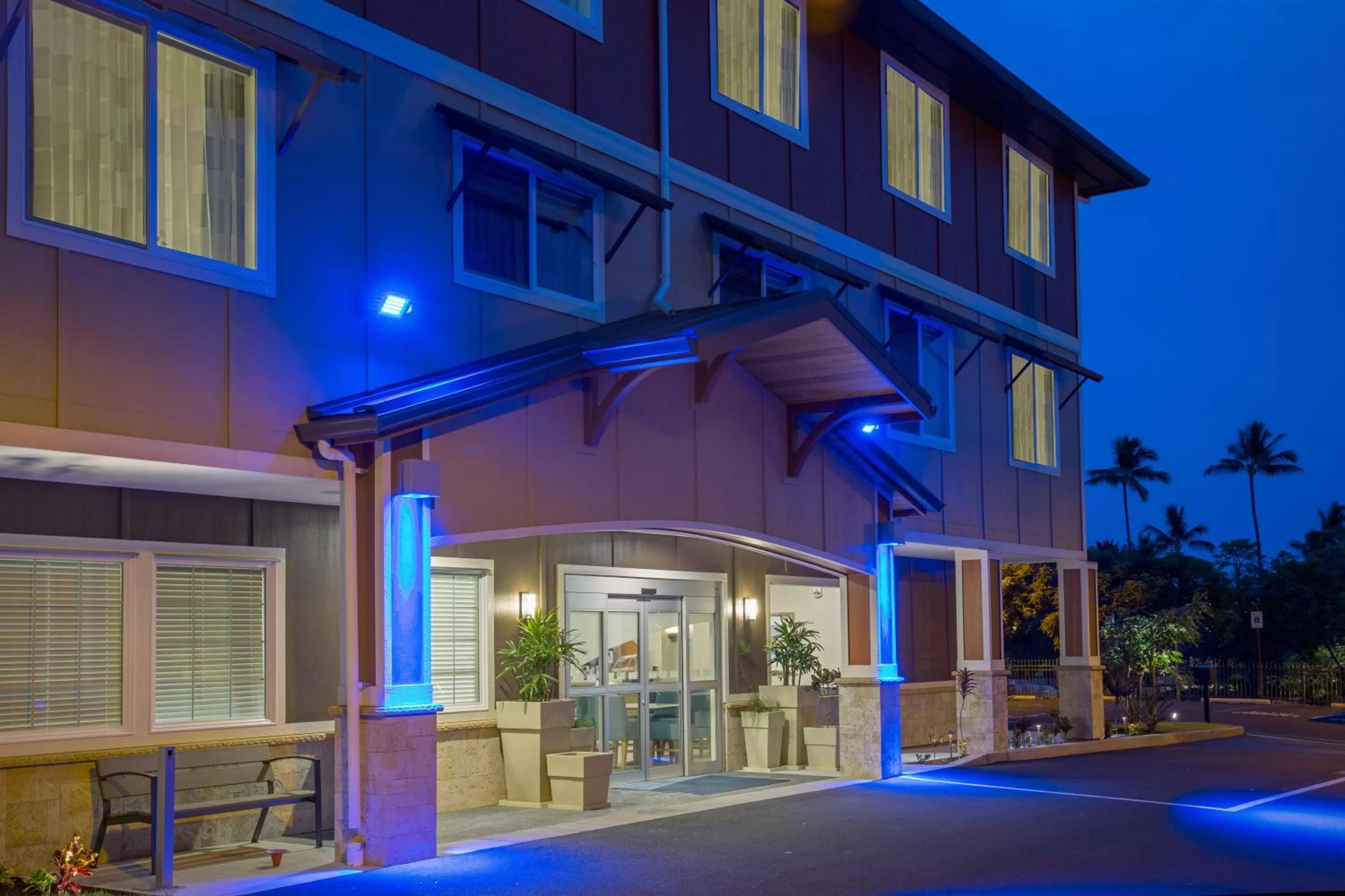 Property building in Holiday Inn Express & Suites Kailua-Kona by IHG