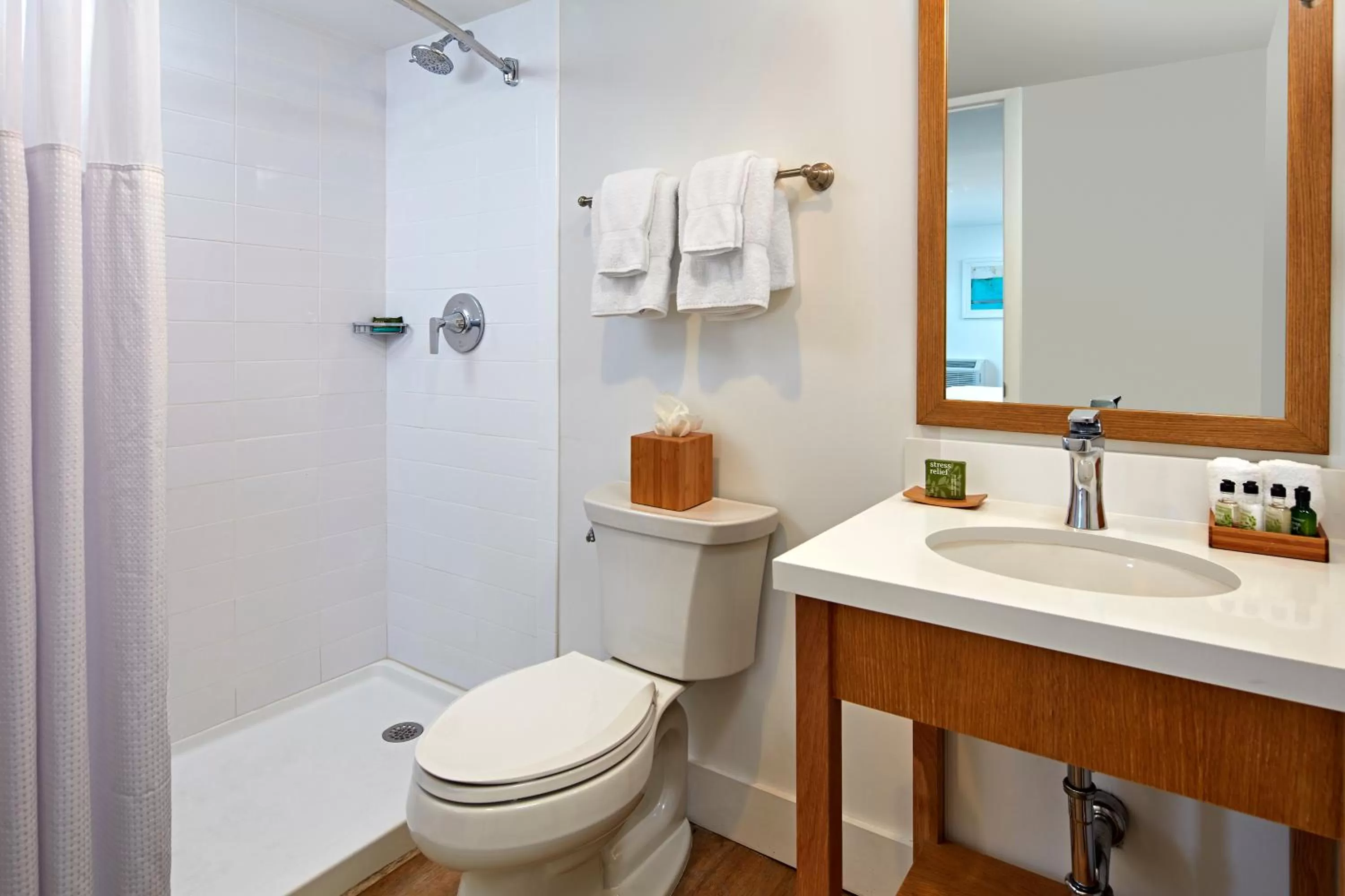 King Room with Ocean View in Hadley Resort and Marina