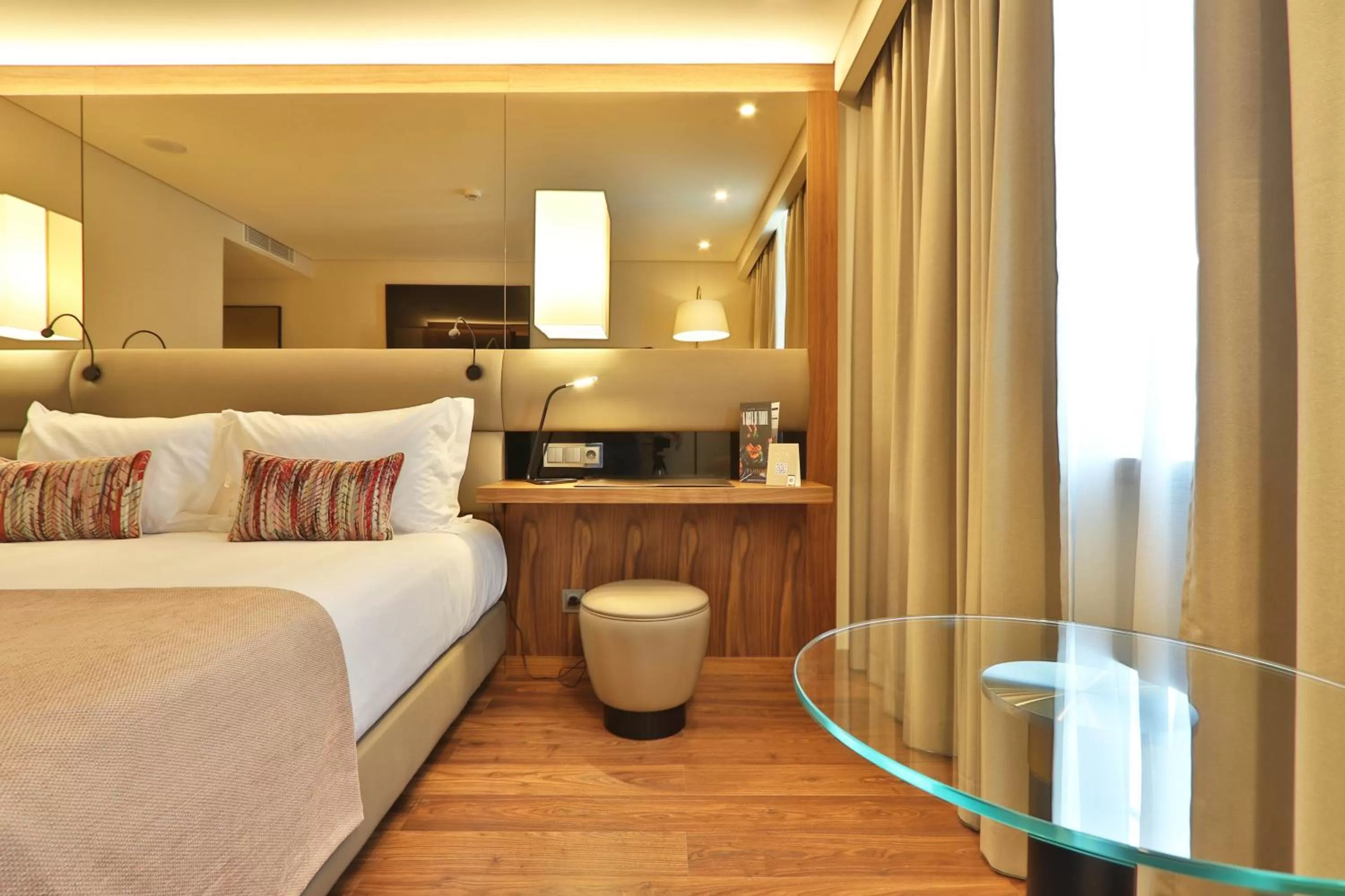 Bed in TURIM Ibéria Hotel