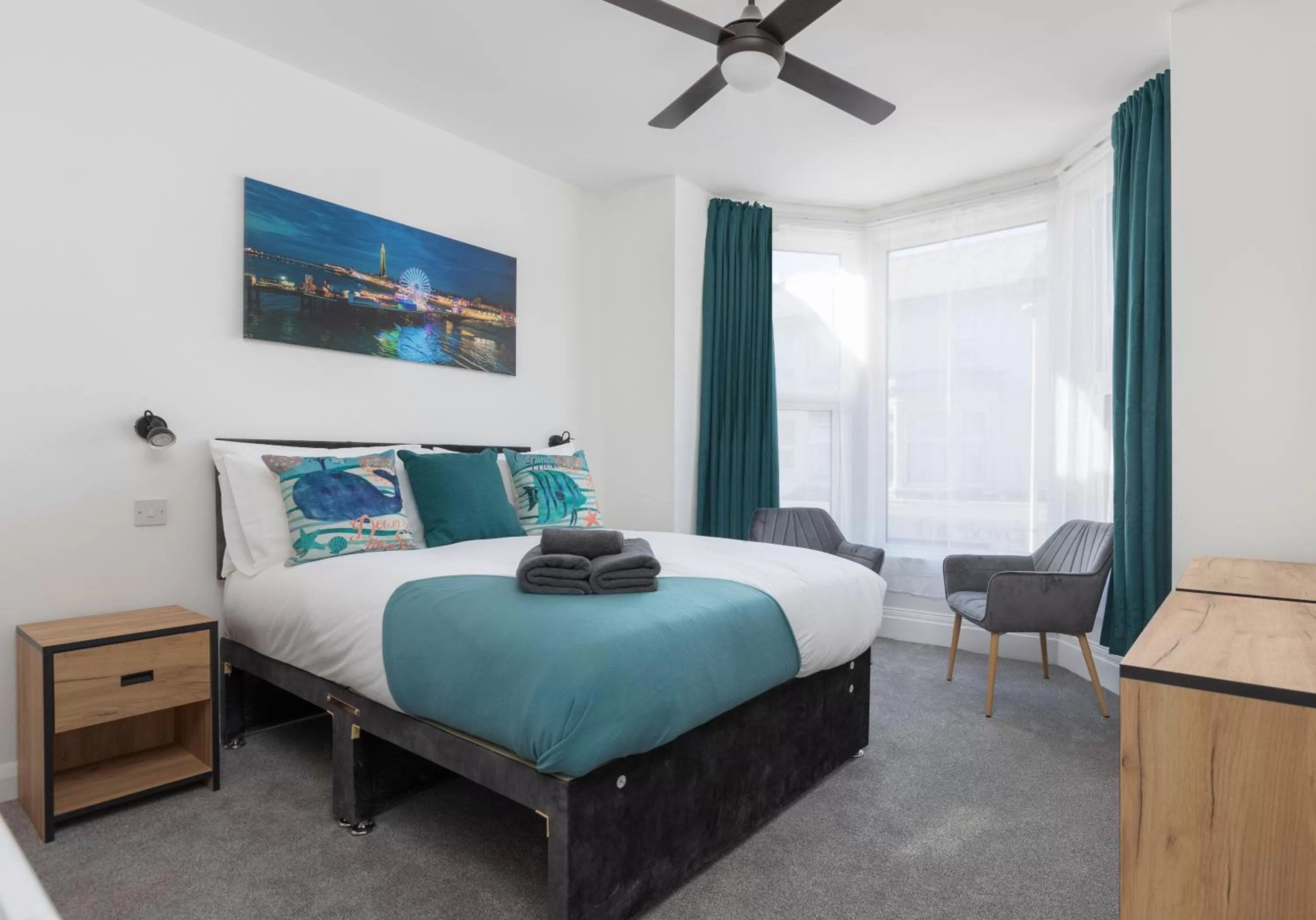 Bed in Charles Alexander Short Stay - TheWestern Blackpool