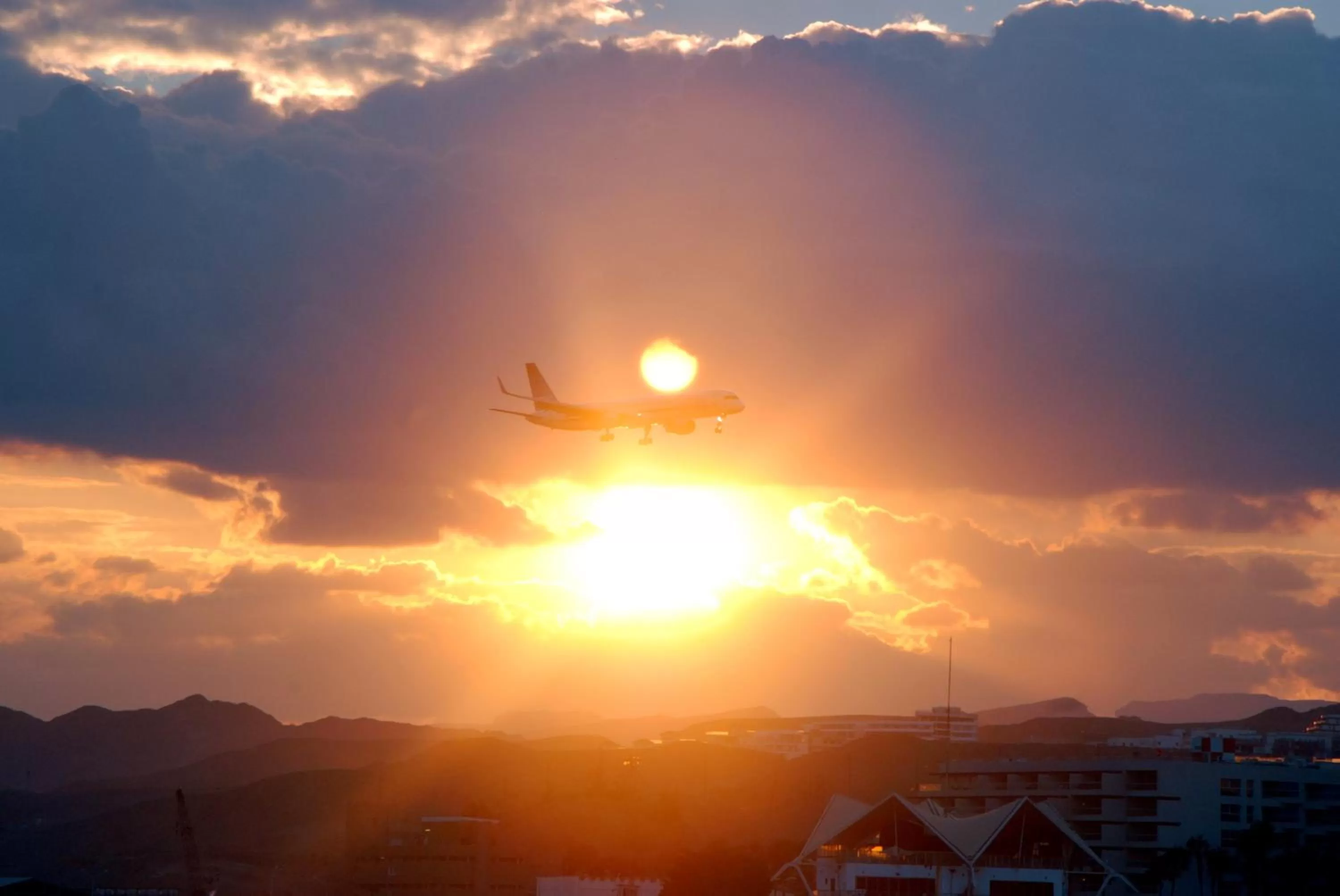 Sunset in Hotel Maman