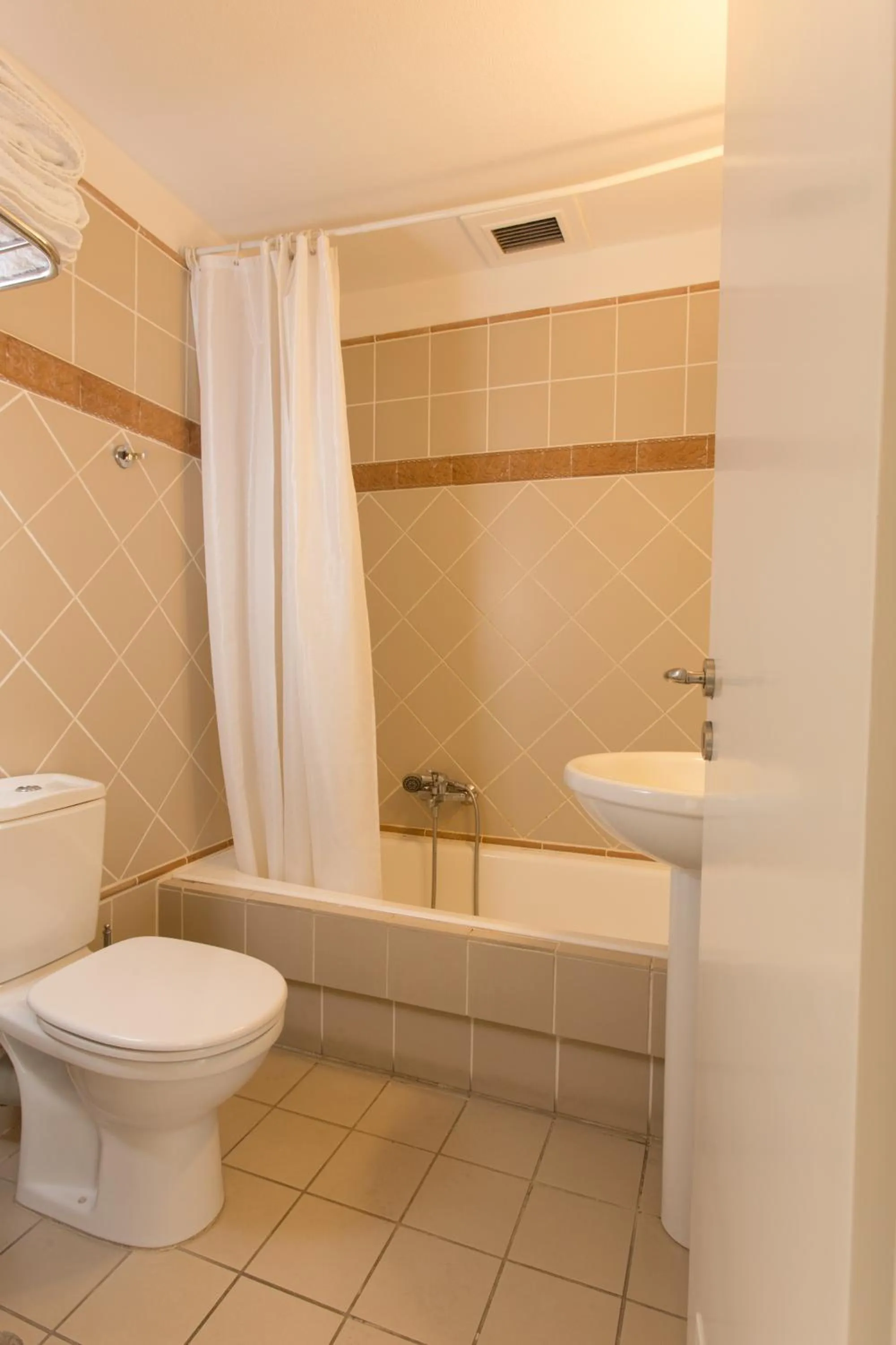 Toilet in Delice Hotel - Family Apartments