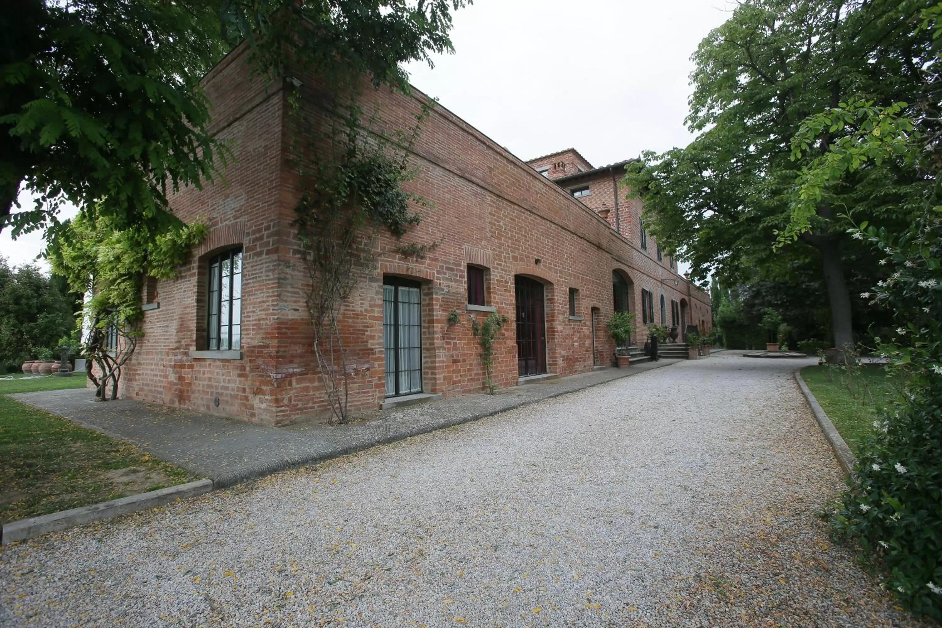 Property building in Relais Montemaggiore