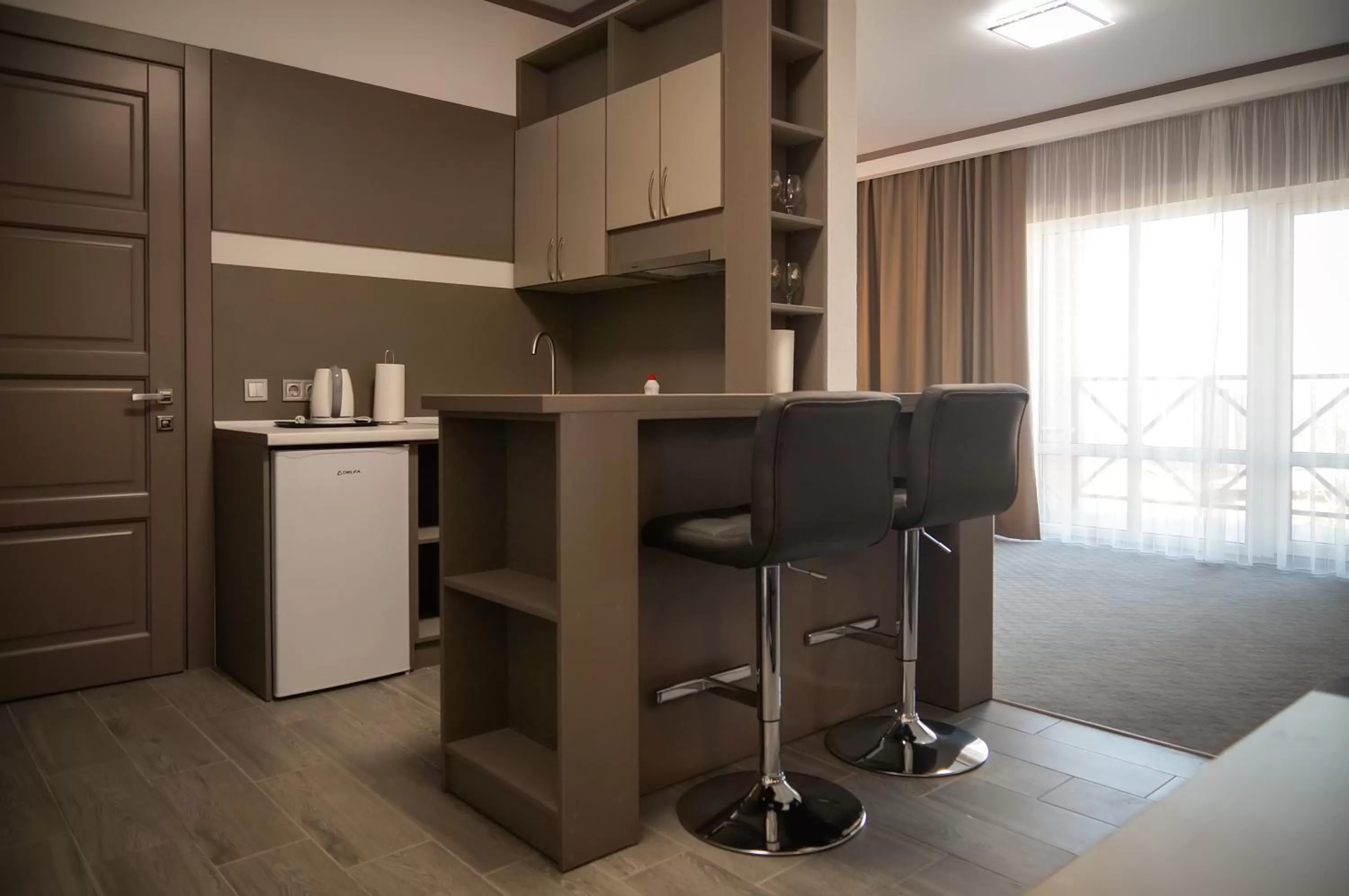 Kitchen/Kitchenette in Delta Hotel