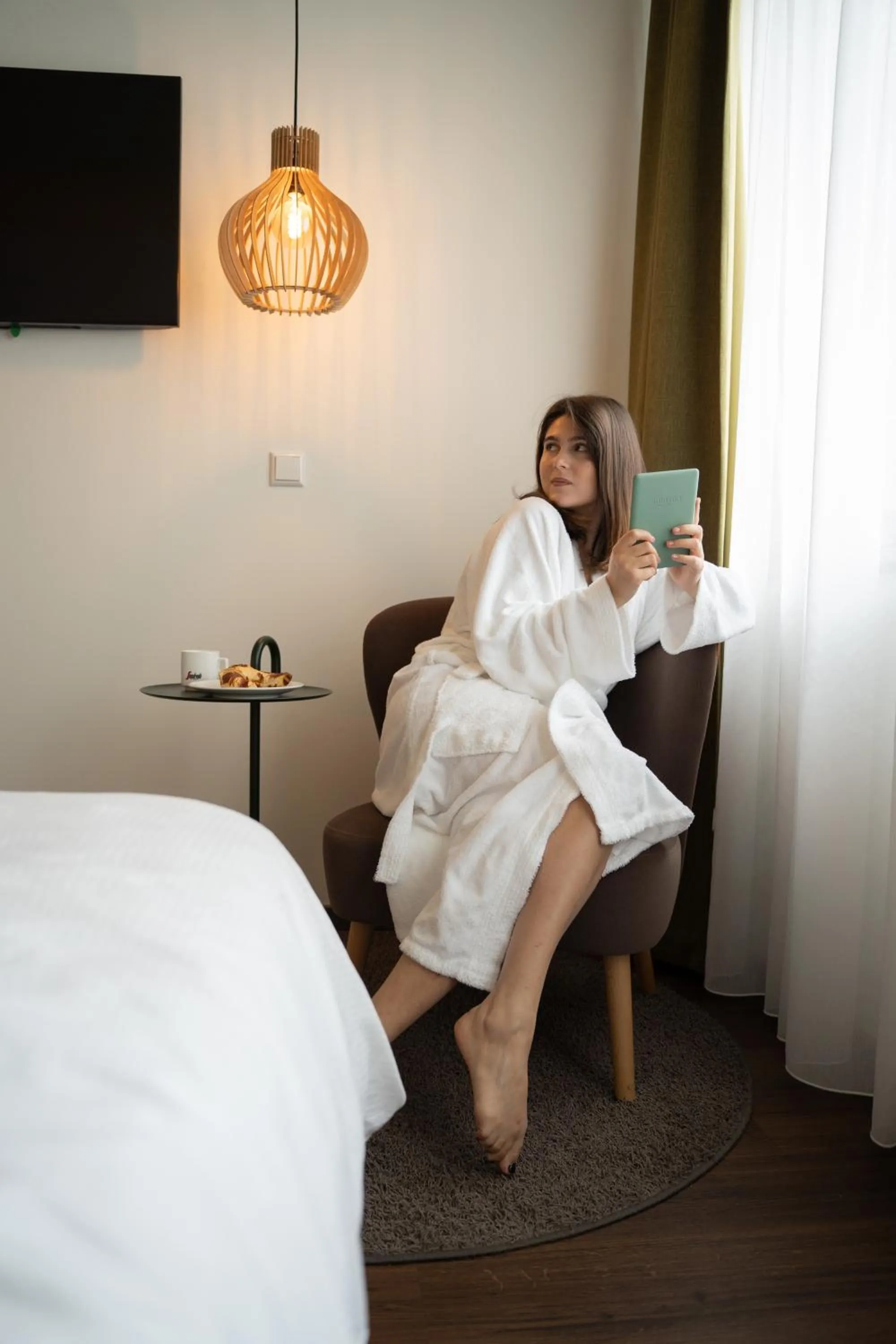 Bedroom, Bed in The Weekend Hotel